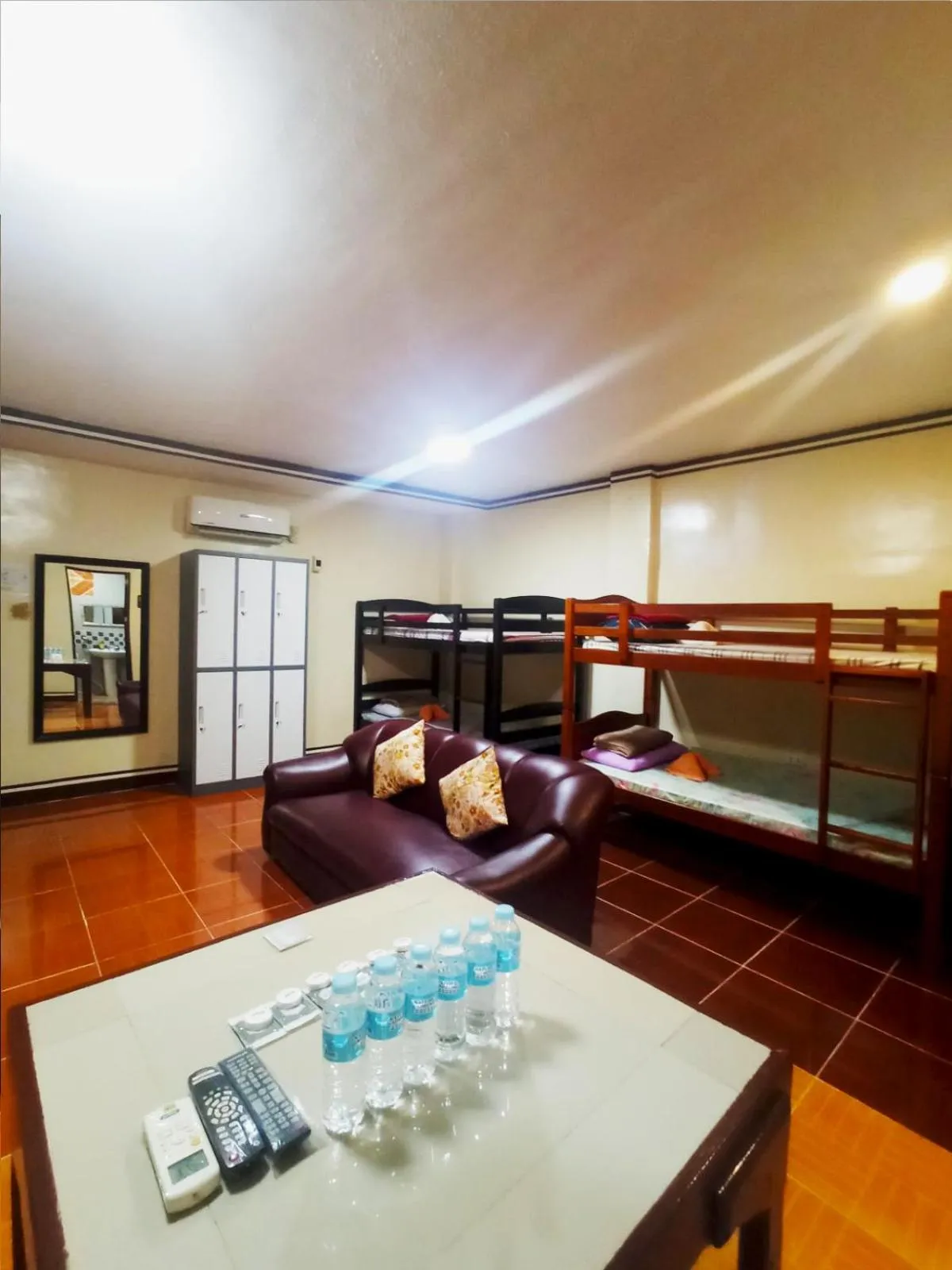 bunk bed, Bed in B&J Guesthouse and Tours
