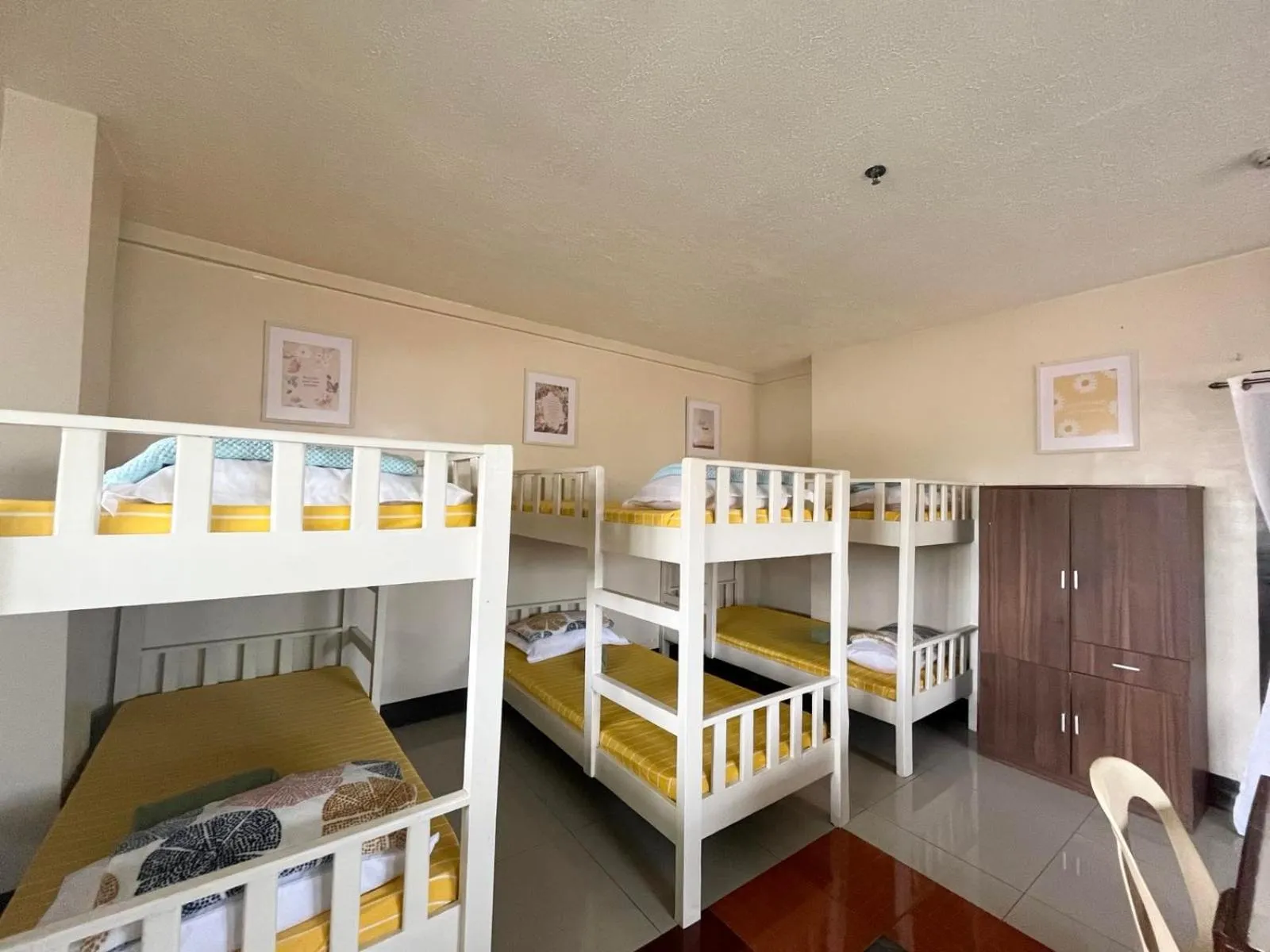 bunk bed, Bed in B&J Guesthouse and Tours
