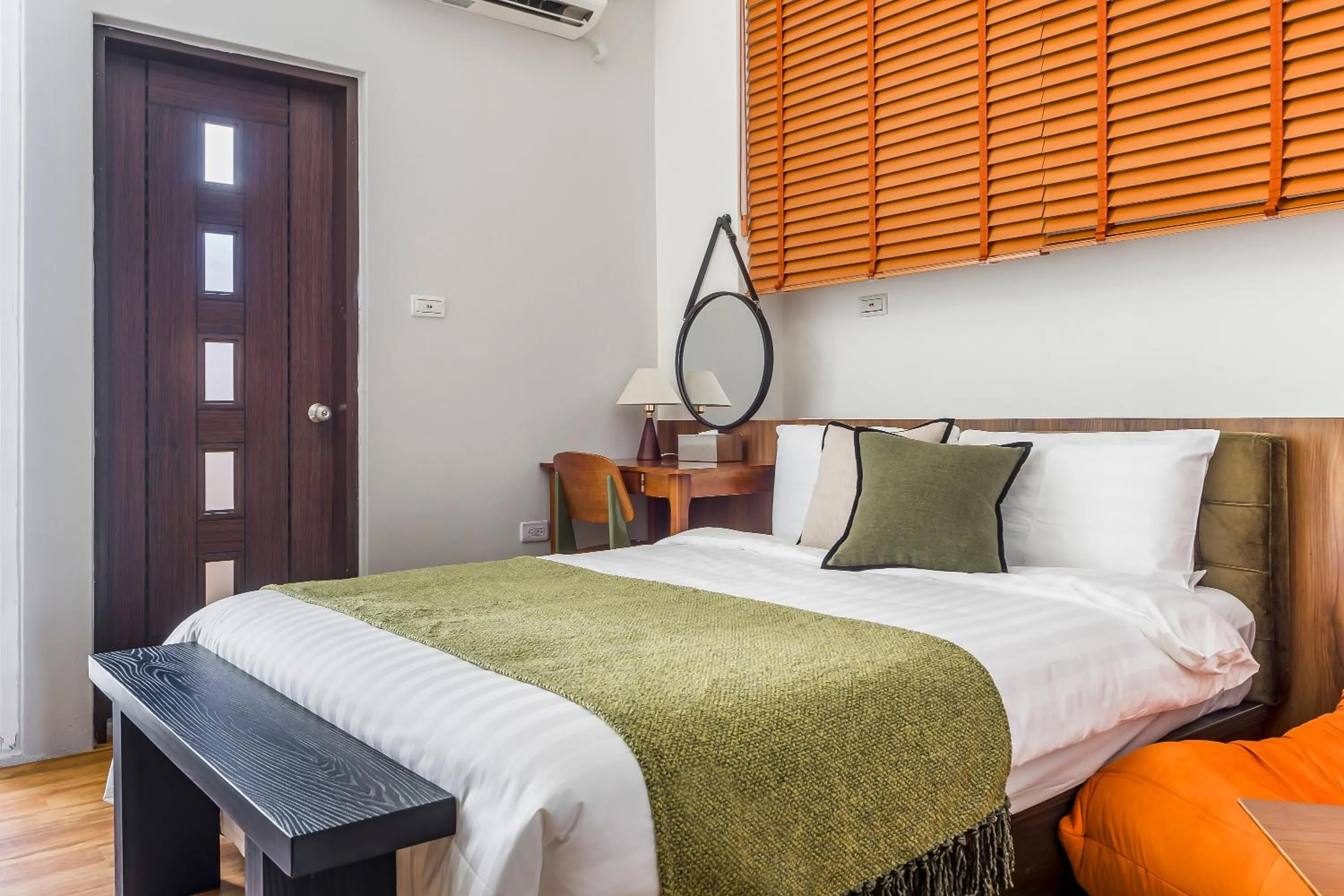 Bed in Oriental Blue Smart Stay