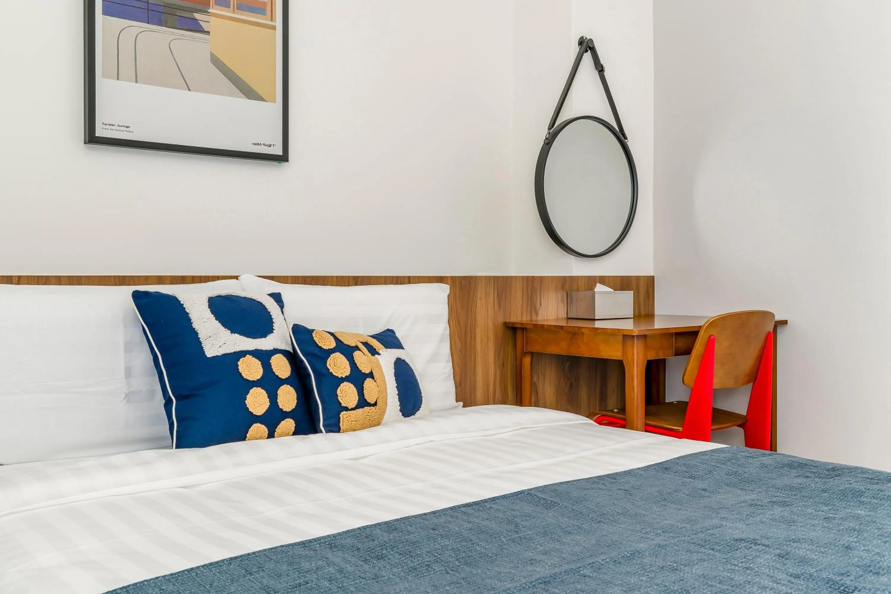 Bed in Oriental Blue Smart Stay