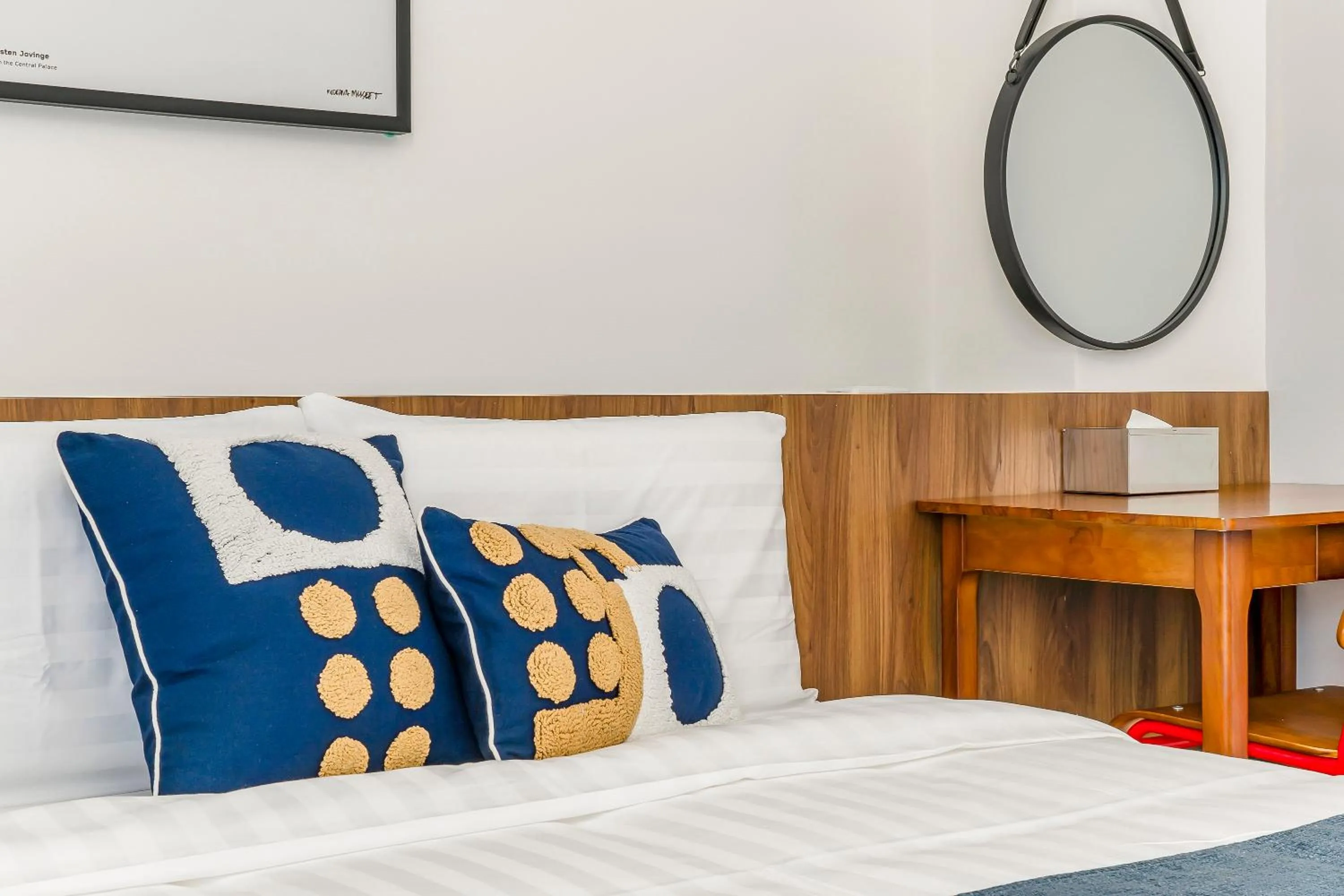 Bed in Oriental Blue Smart Stay