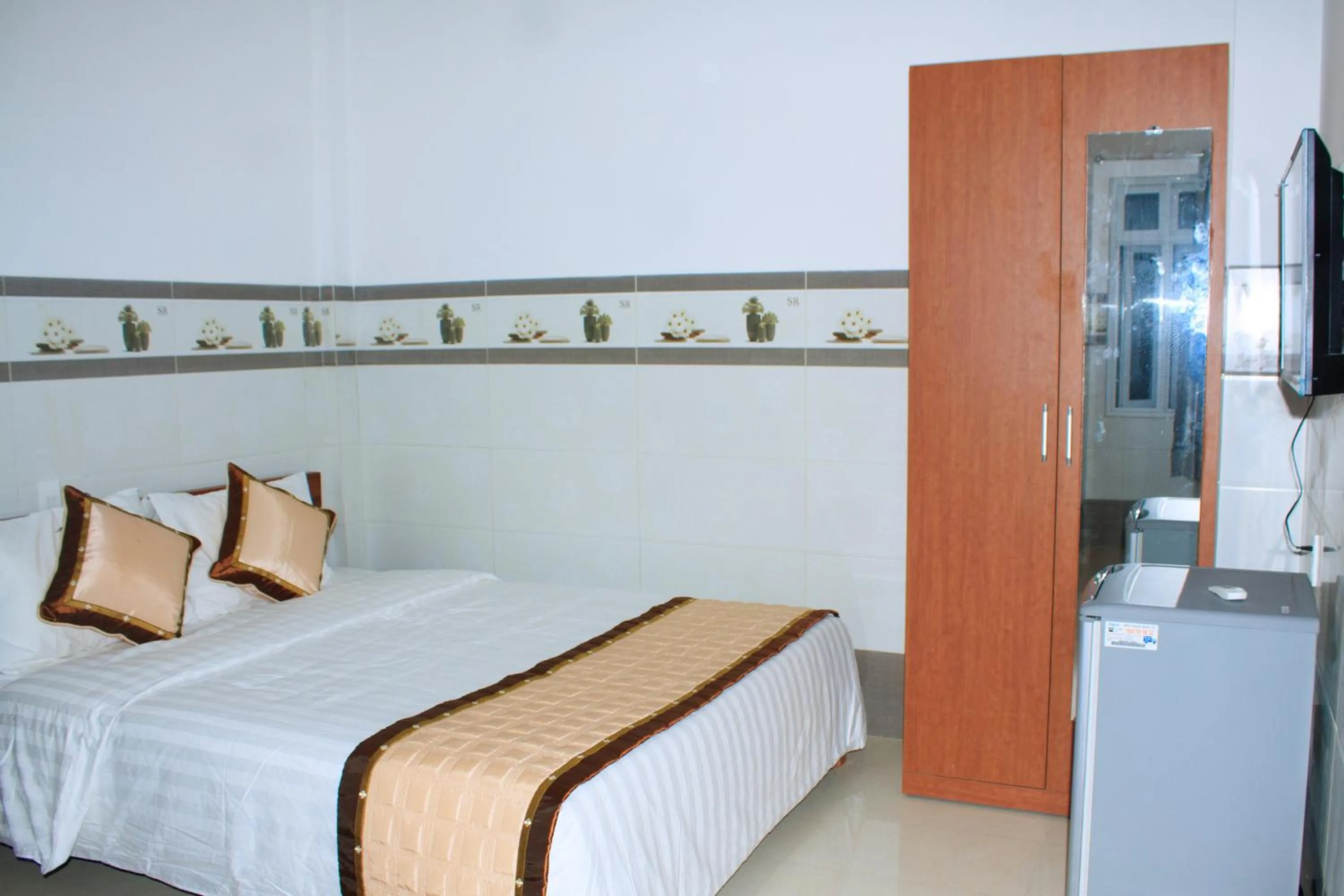 Bed in Mai Tra Hotel