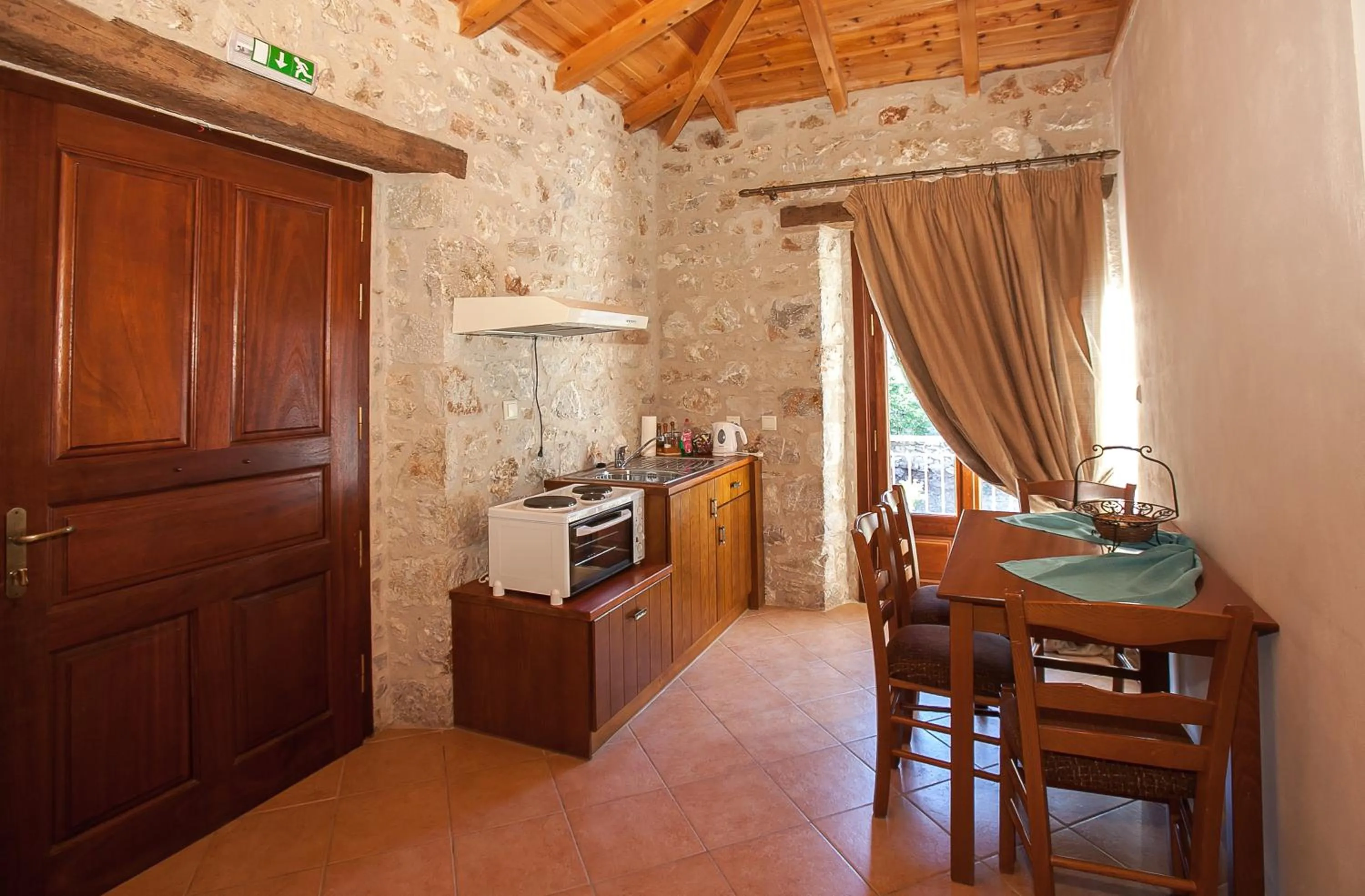 Kitchen or kitchenette in Anigraia