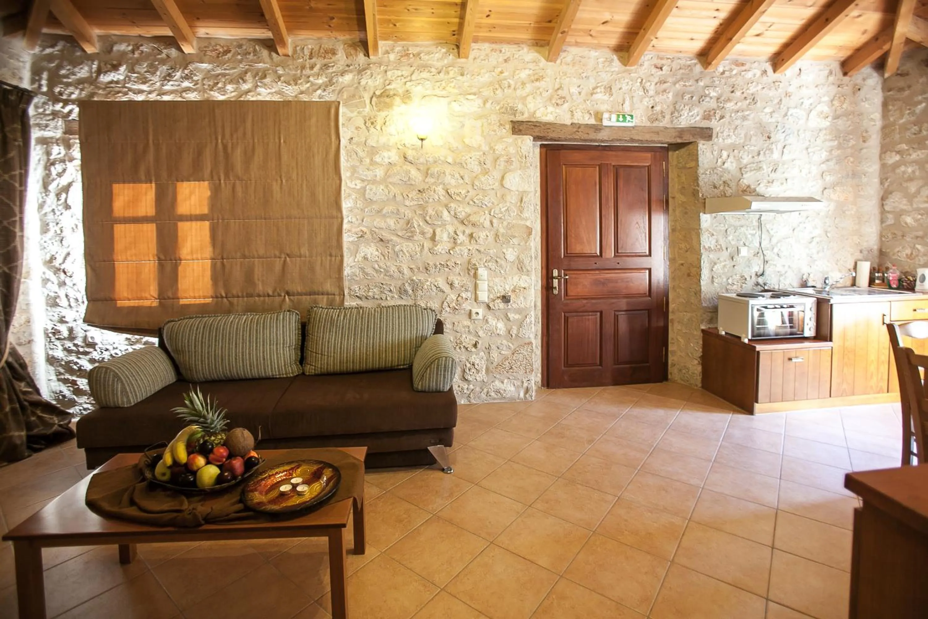 Seating area in Anigraia