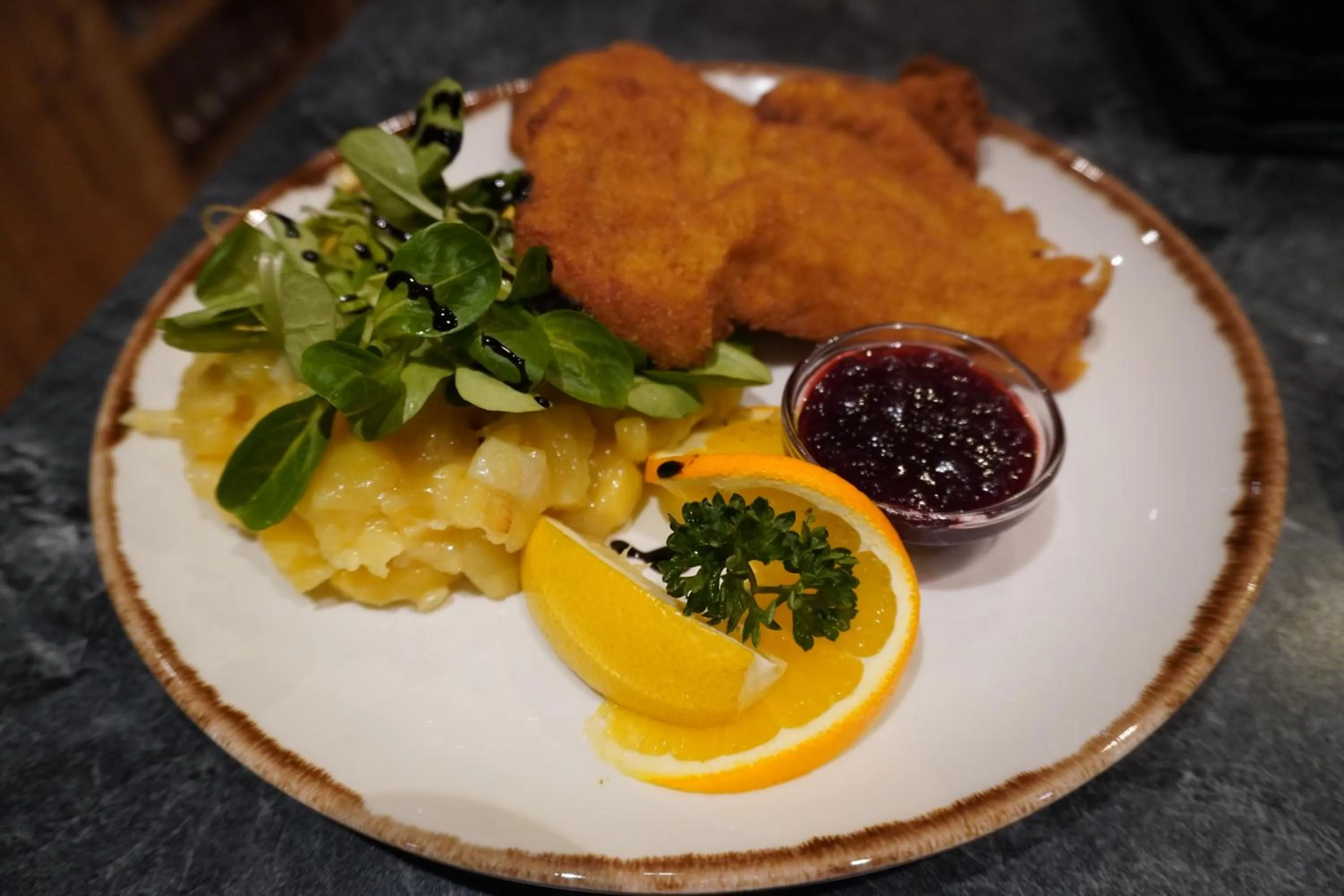 Restaurant/places to eat in Hotel Aschauer Hof z'Fritzn