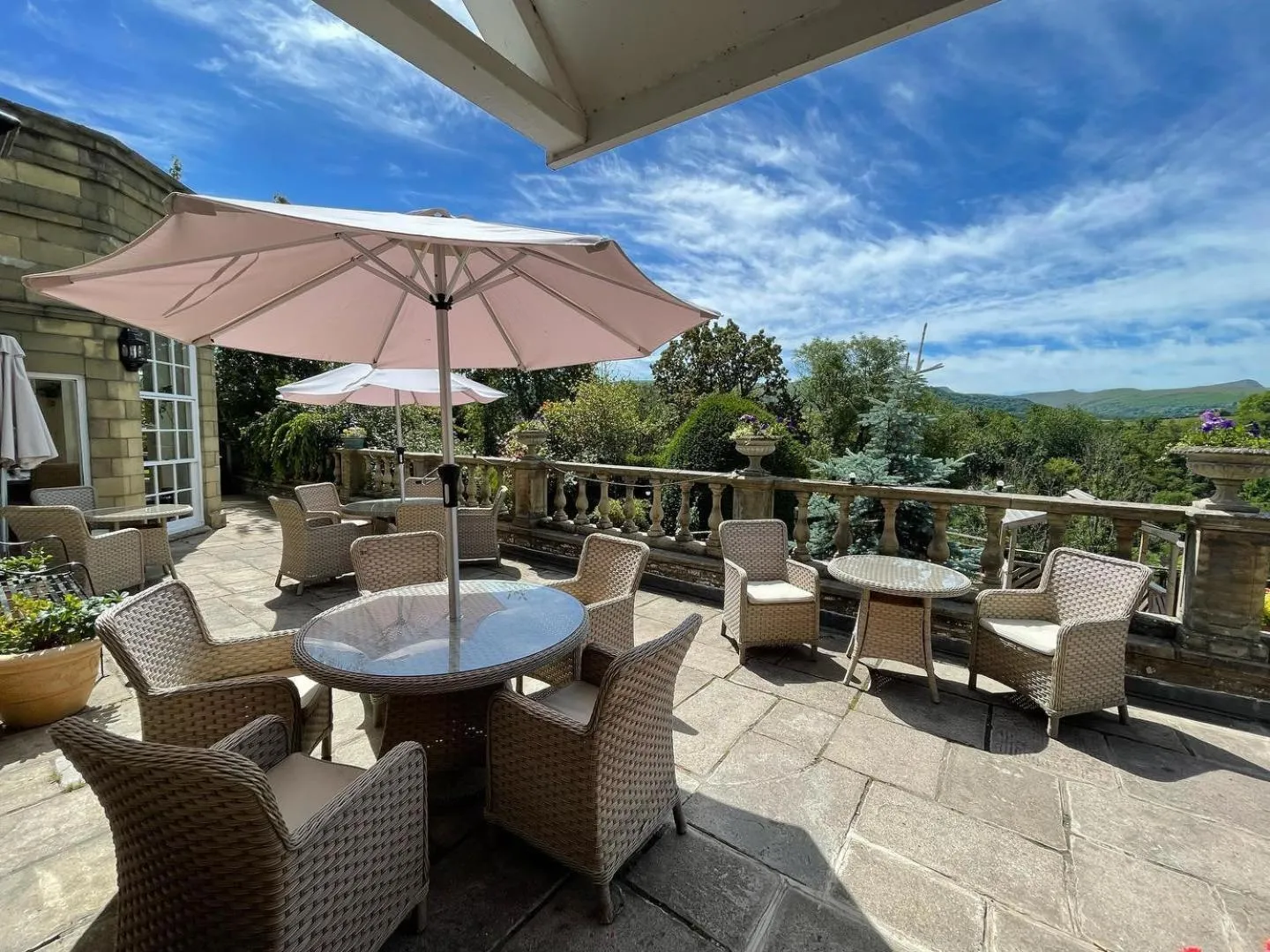 Peterstone Court Country House Restaurant & Spa