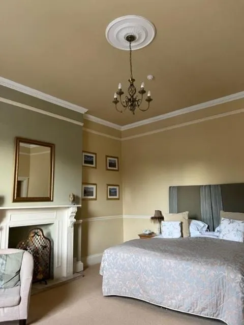 Bed in The Manor Hotel