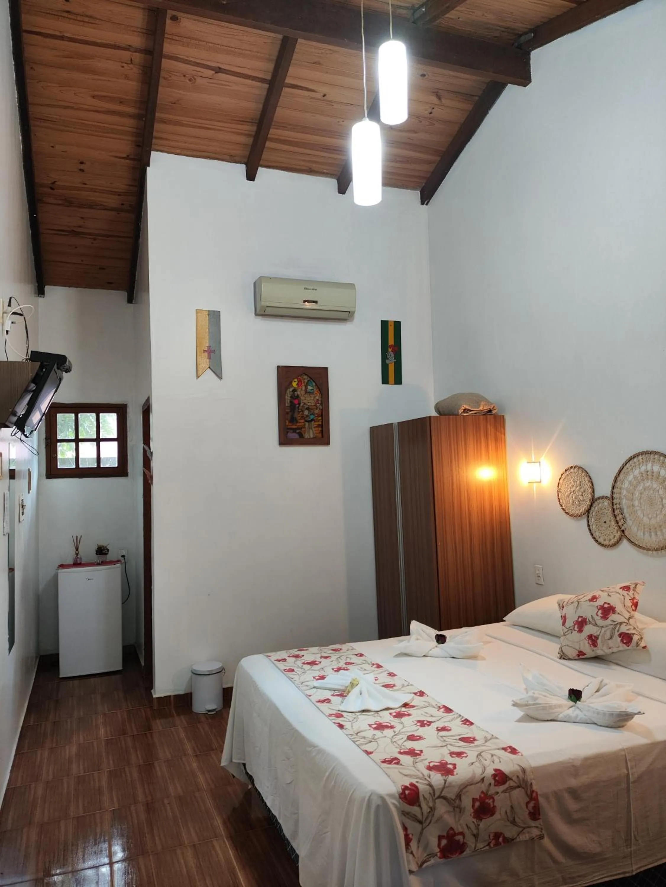 Bedroom, Bed in TEMPLÁRIOS ECOVILLA Pousada