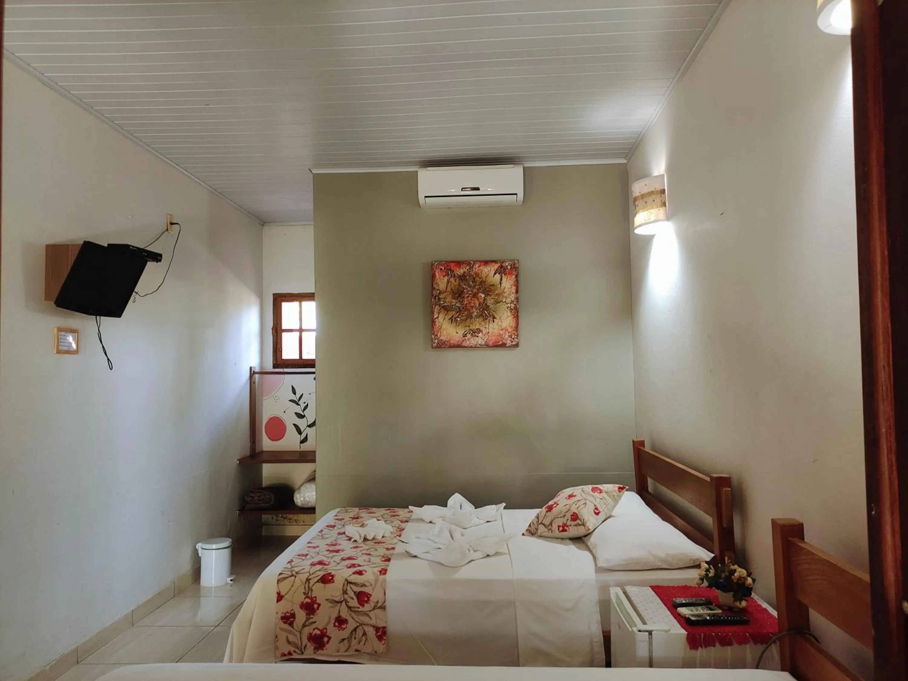 Bedroom, Bed in TEMPLÁRIOS ECOVILLA Pousada