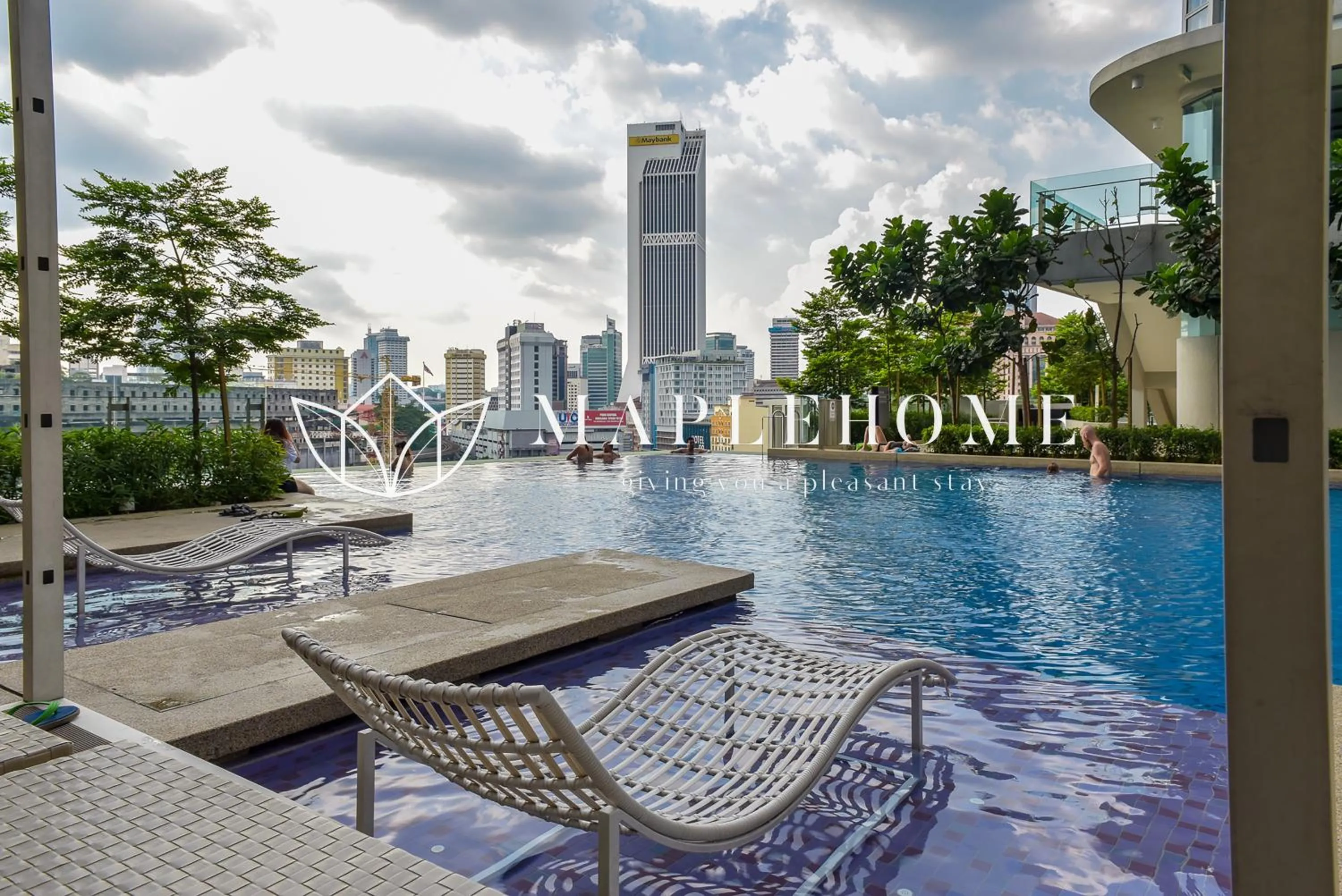 Swimming pool in The Robertson Kuala Lumpur