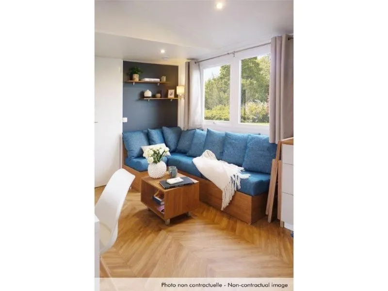 Living room in Camping Officiel Siblu Les Rives de Condrieu
