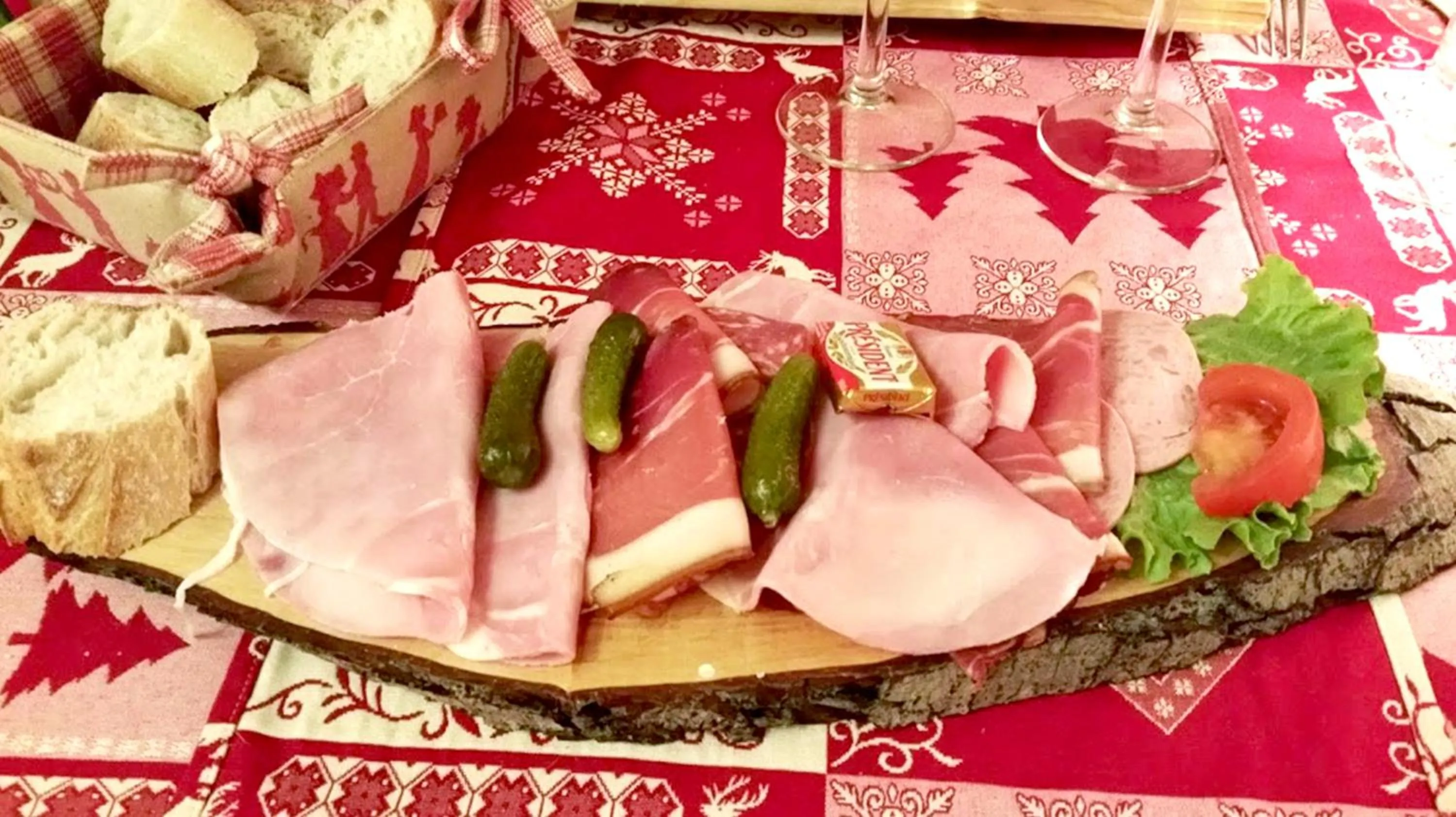 Food and drinks in Auberge De Liezey