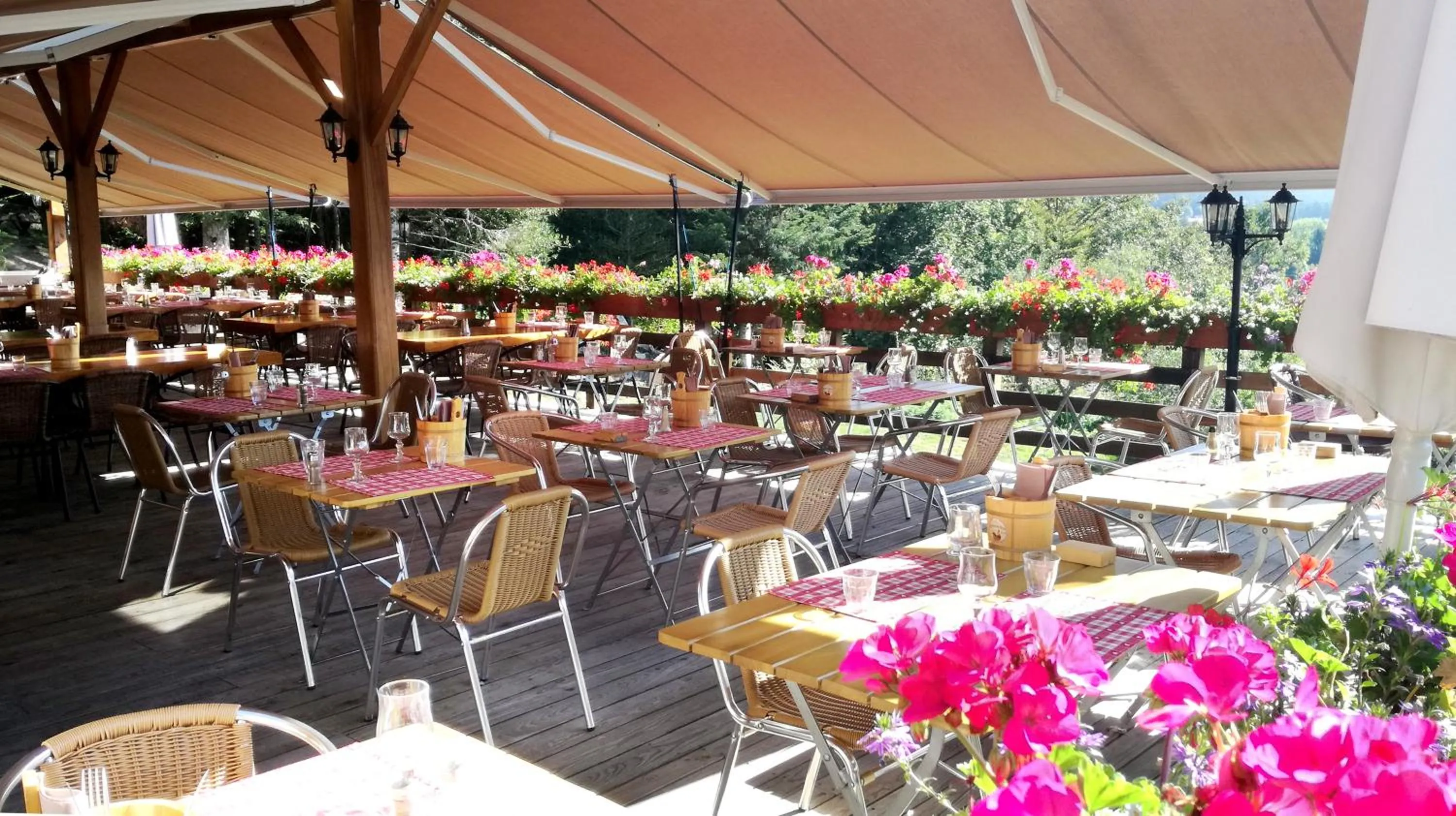 Dining area in Auberge De Liezey
