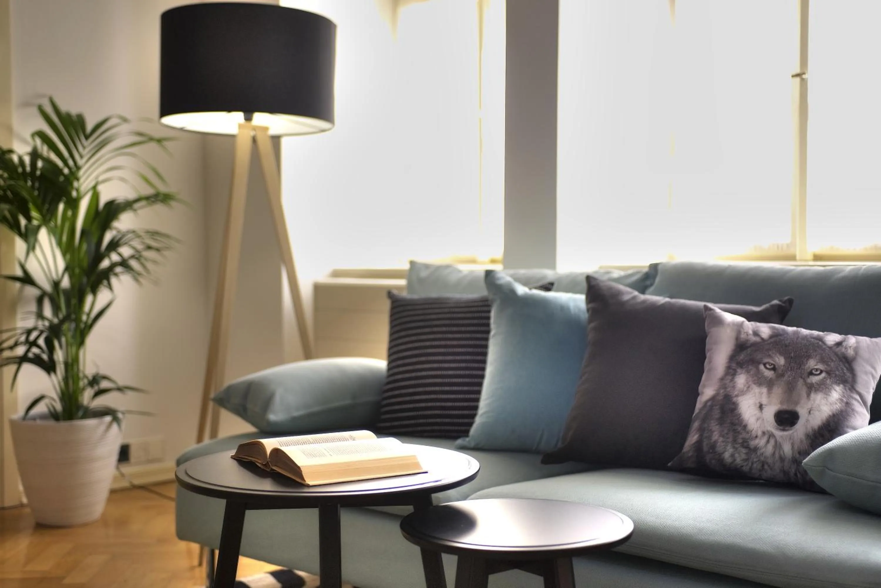 Seating area in U Kapra Apartments