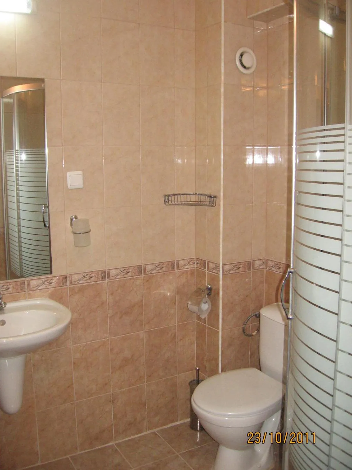 Shower in Hotel Elica