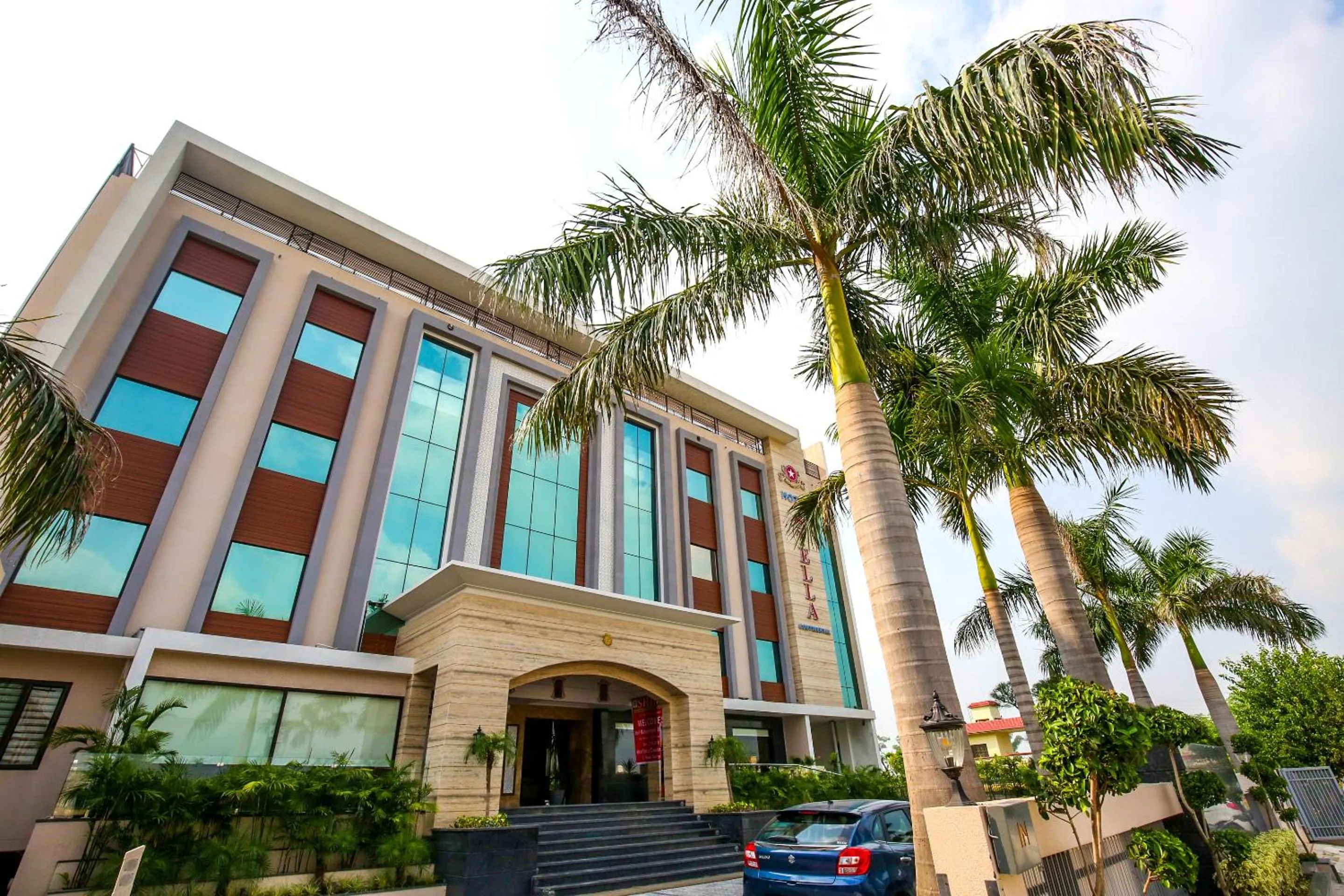 Property building in Hotel Stella Continental