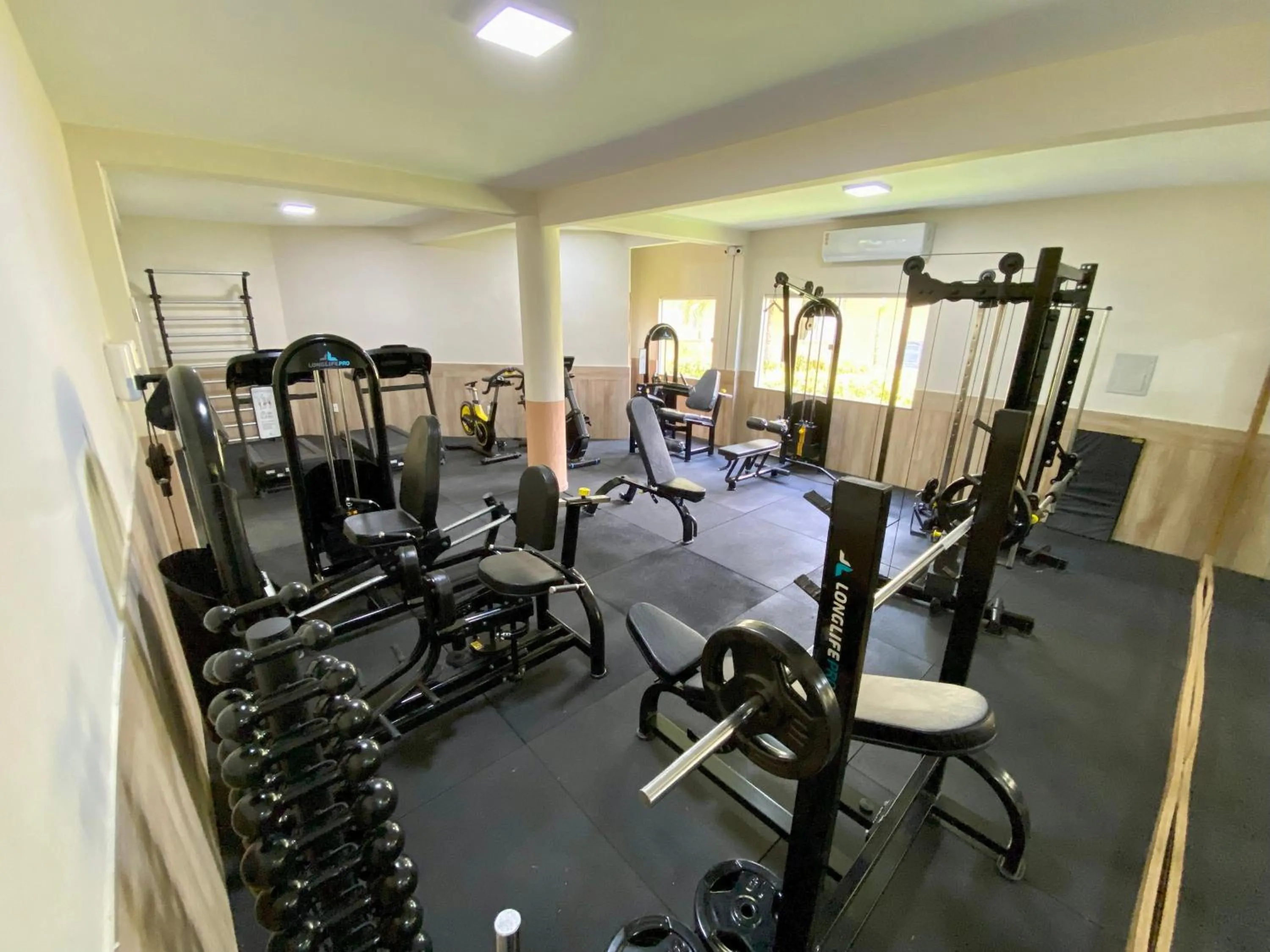Fitness centre/facilities in Portobello Park Hotel