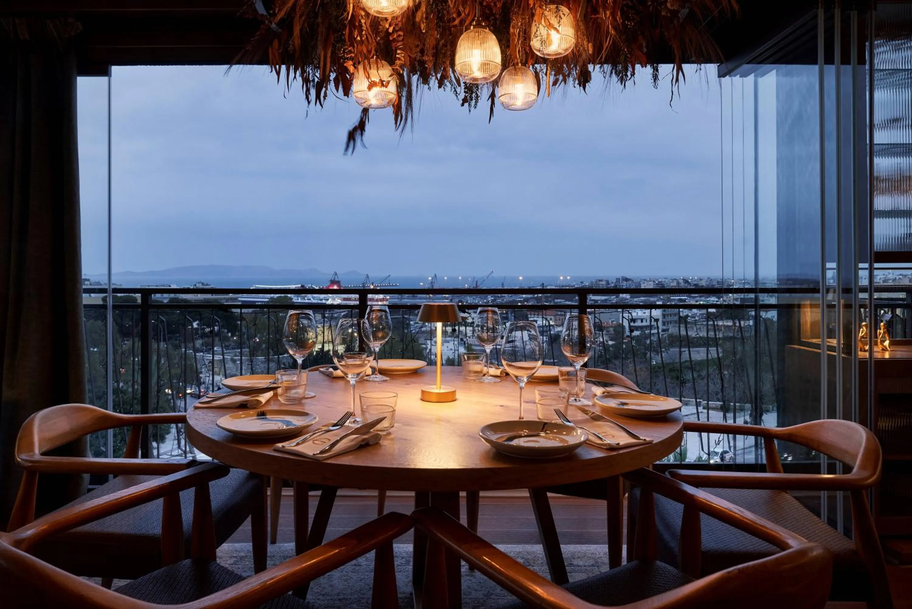 Food and drinks in Legacy Gastro Suites