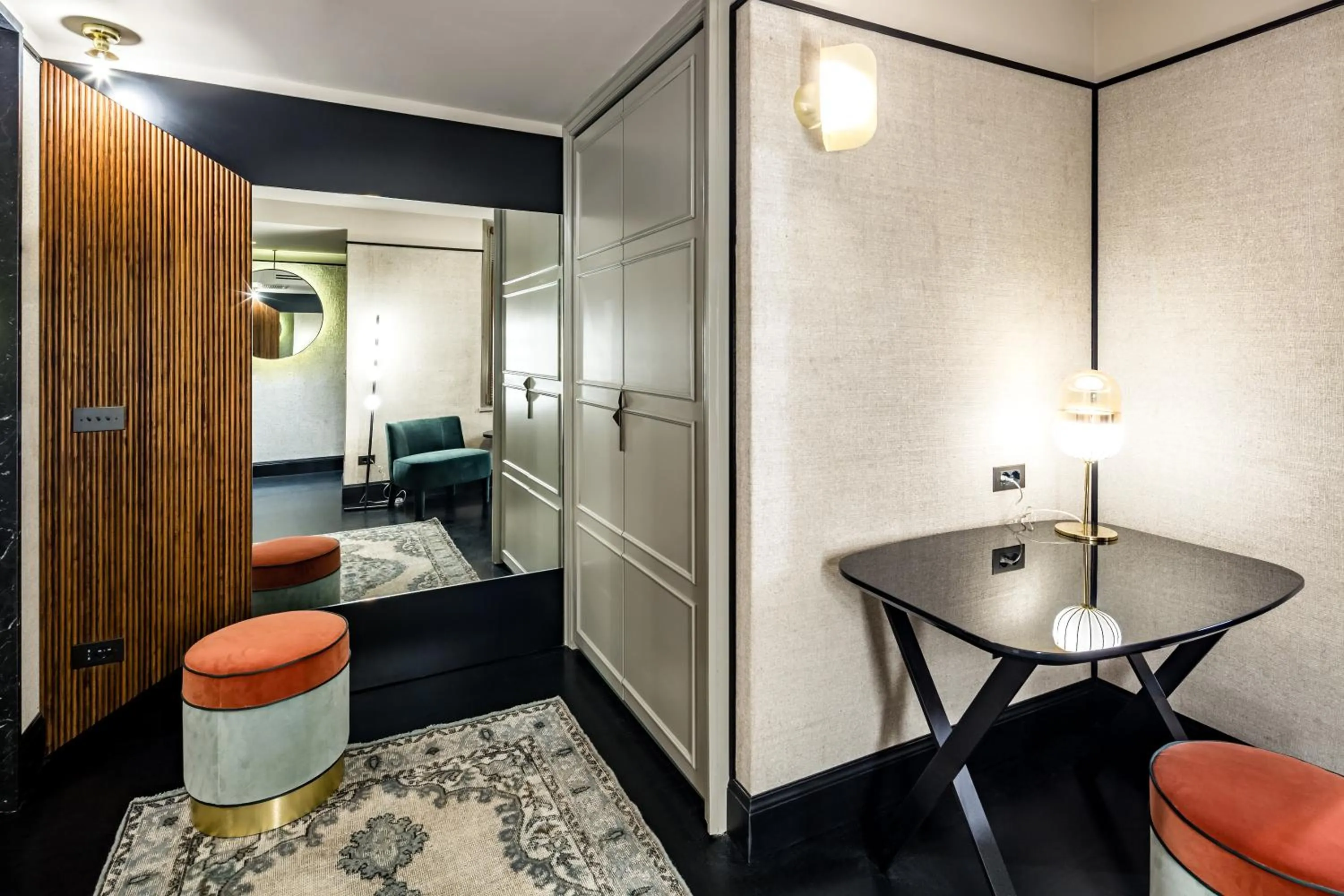 Seating area in Locanda Pandenus Brera