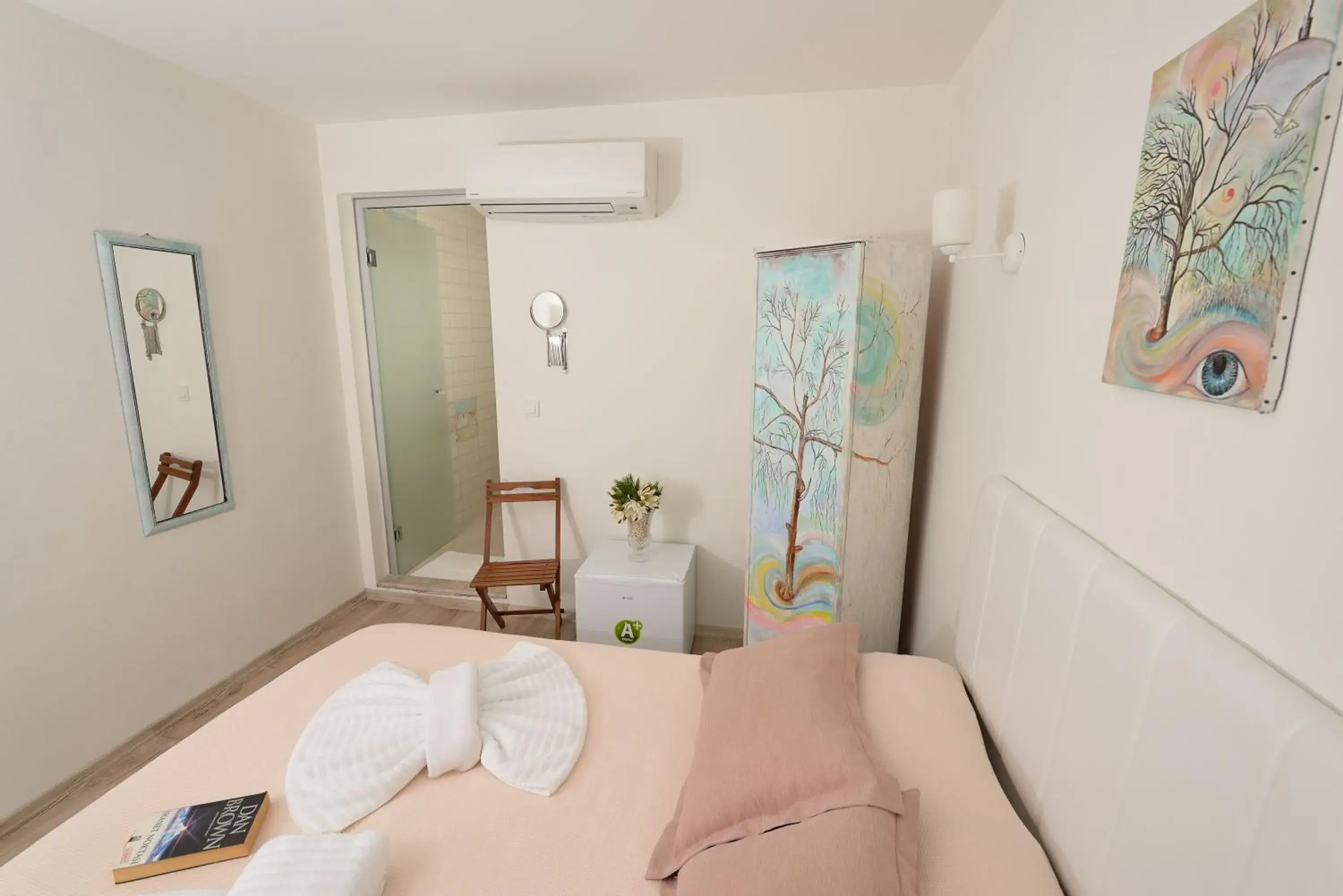 Small Single Room in Destina Hotel Small Single Room in Destina Hotel