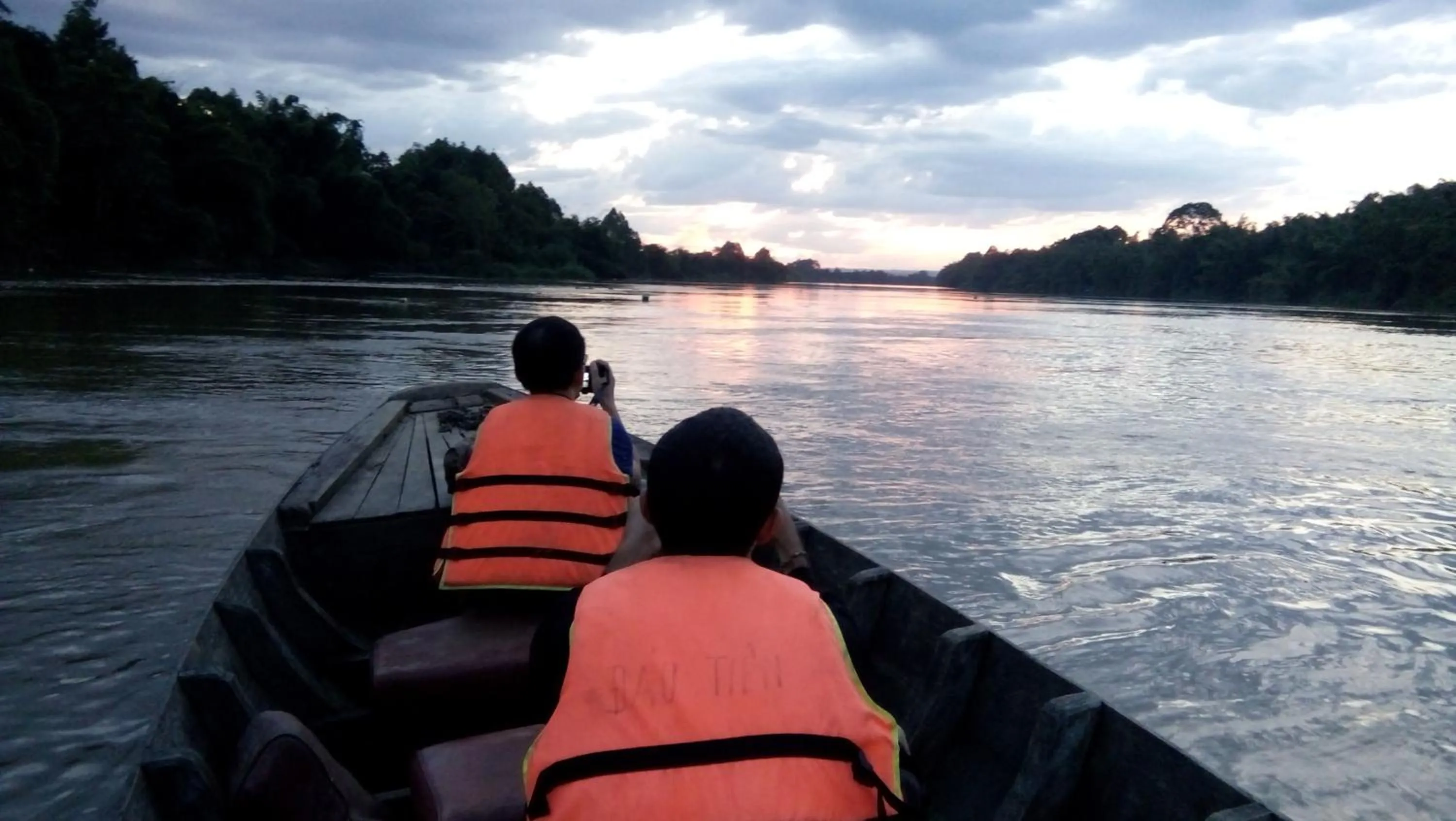 Gibbon Singing Home Stay