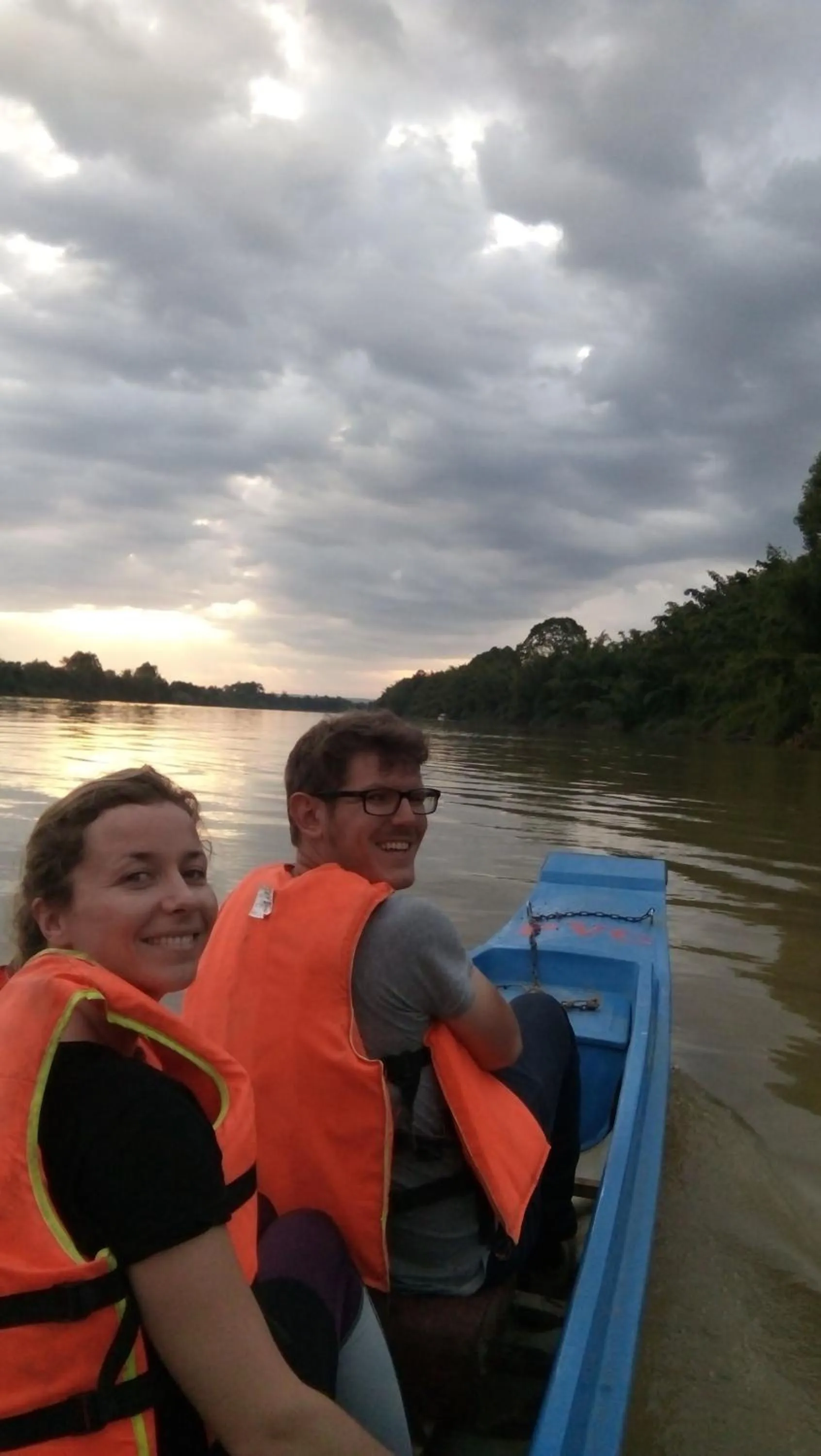 Canoeing in Gibbon Singing Home Stay