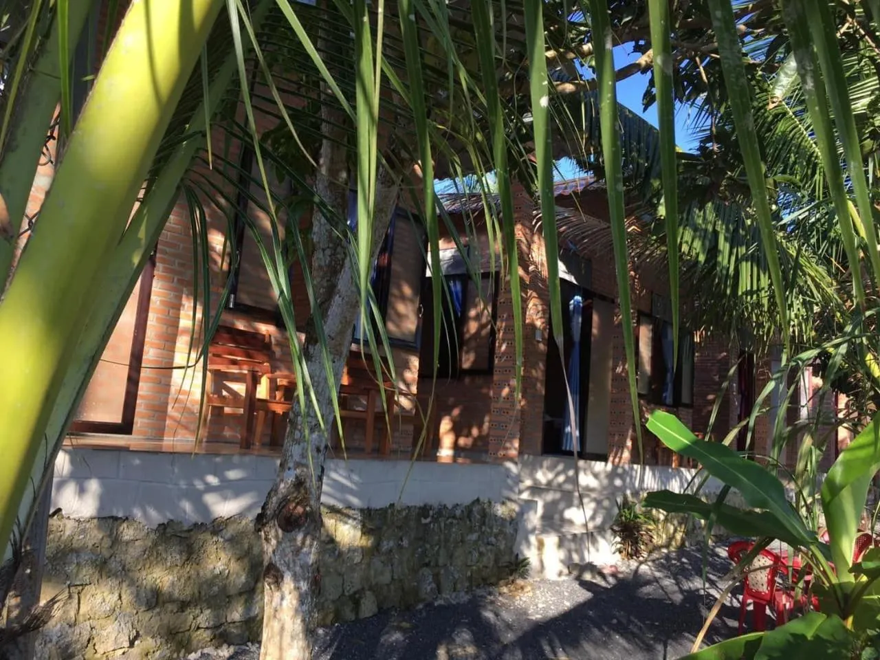 Gibbon Singing Home Stay