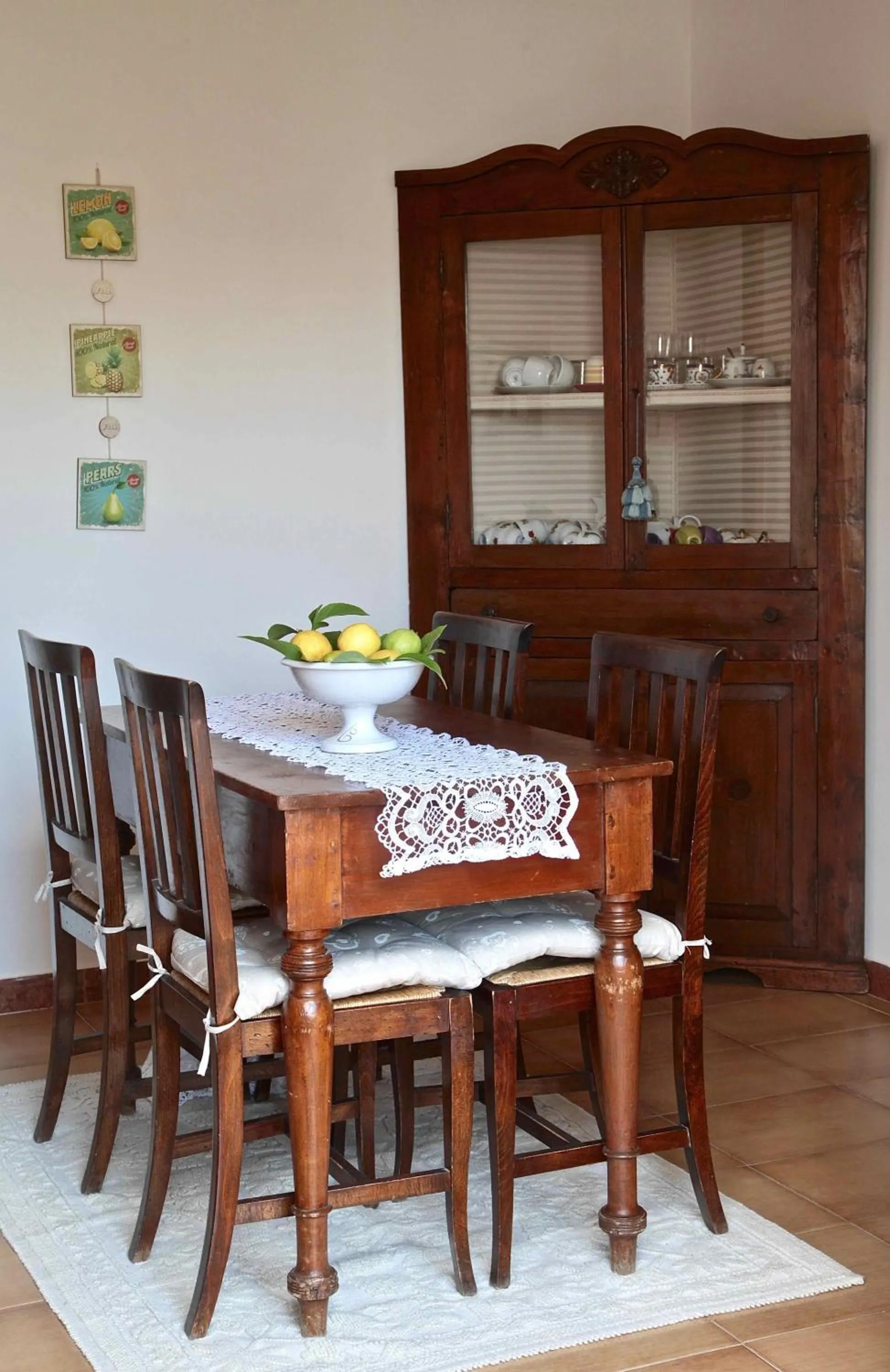 Restaurant/places to eat in Casa Madda