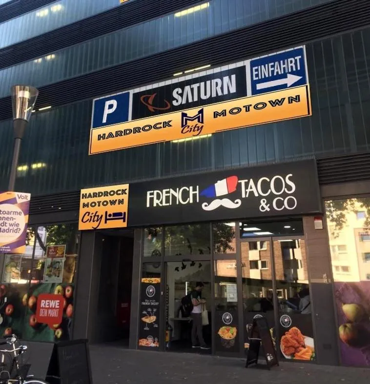 Facade/entrance in Art Rock Downtown Hotel