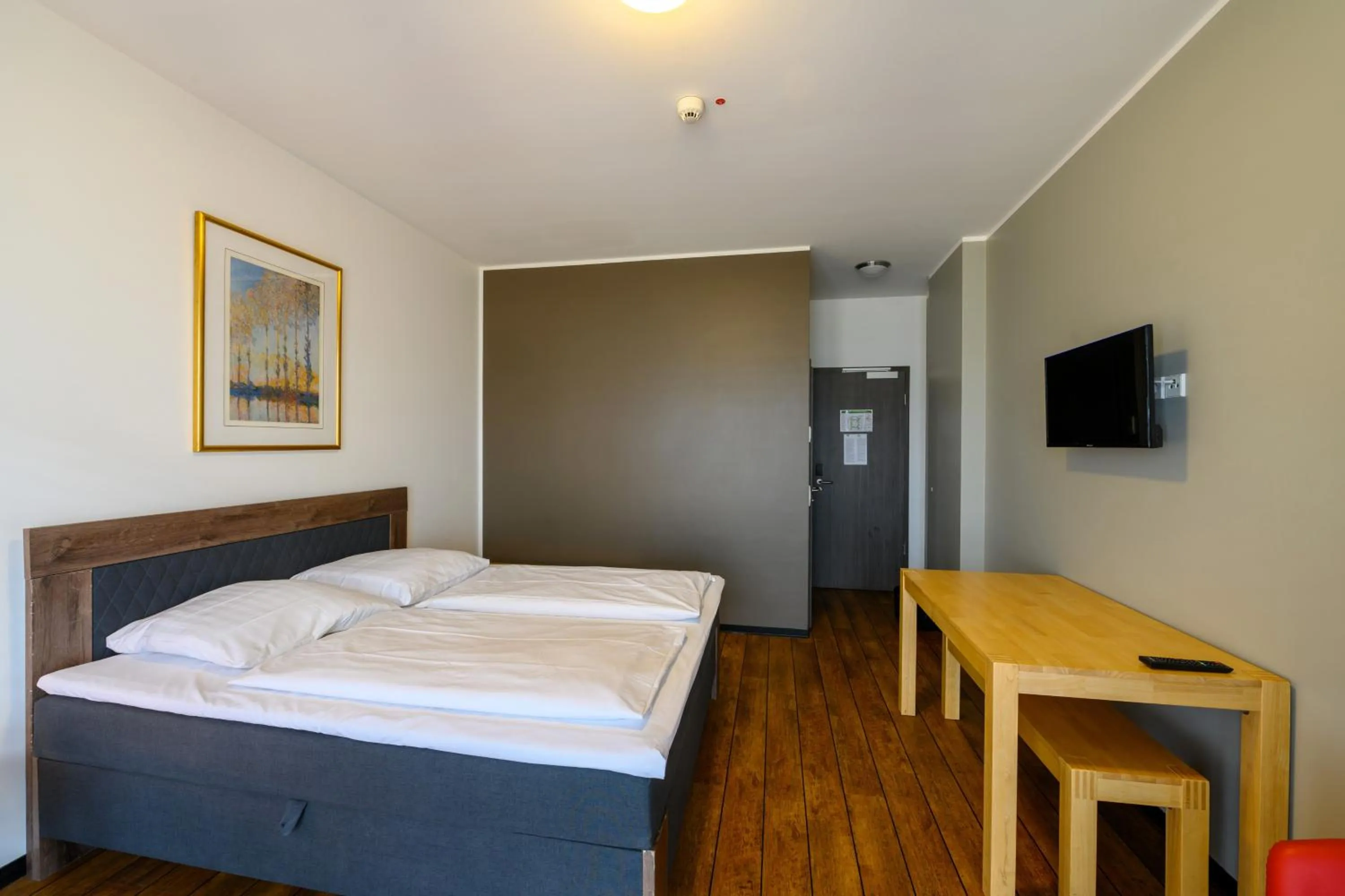 Decorative detail, Bed in Art Rock Downtown Hotel