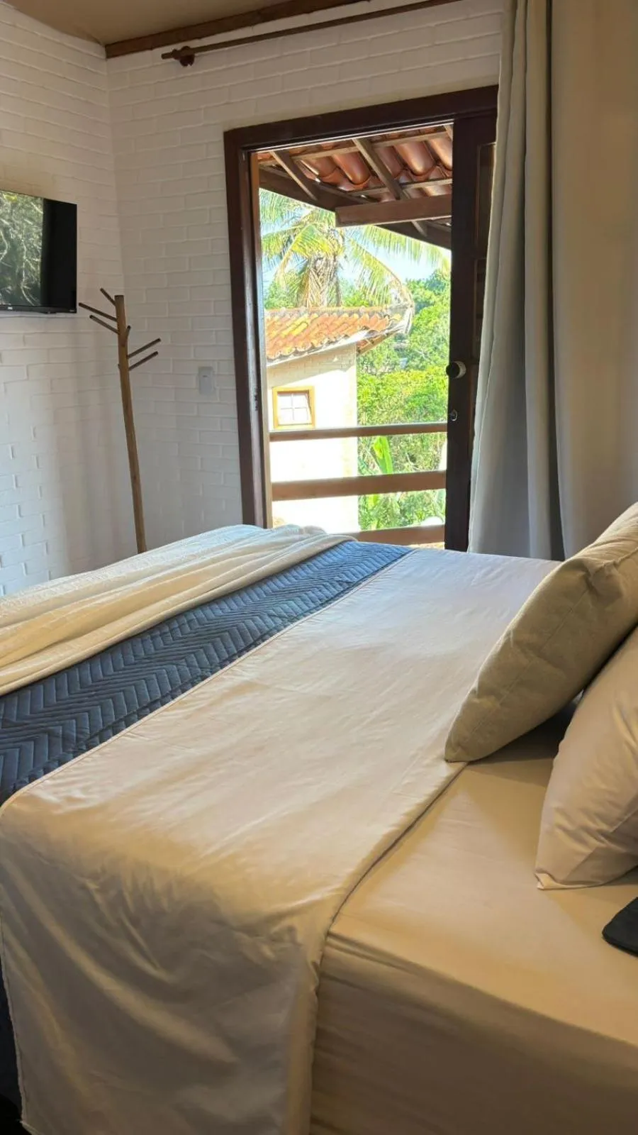 Bedroom, Bed in Pousada Jardim das Bromélias