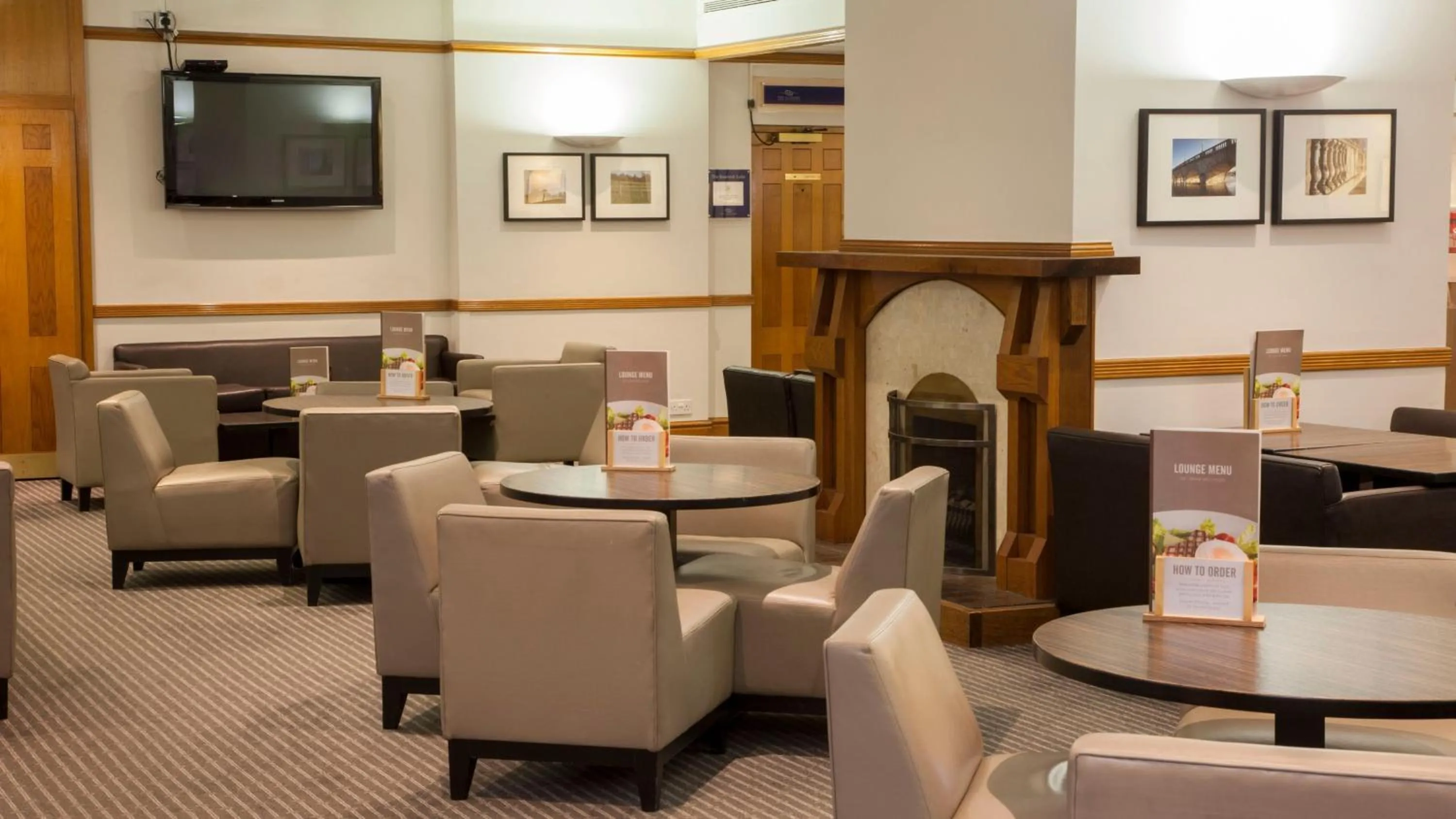 Restaurant/places to eat in Holiday Inn Washington by IHG