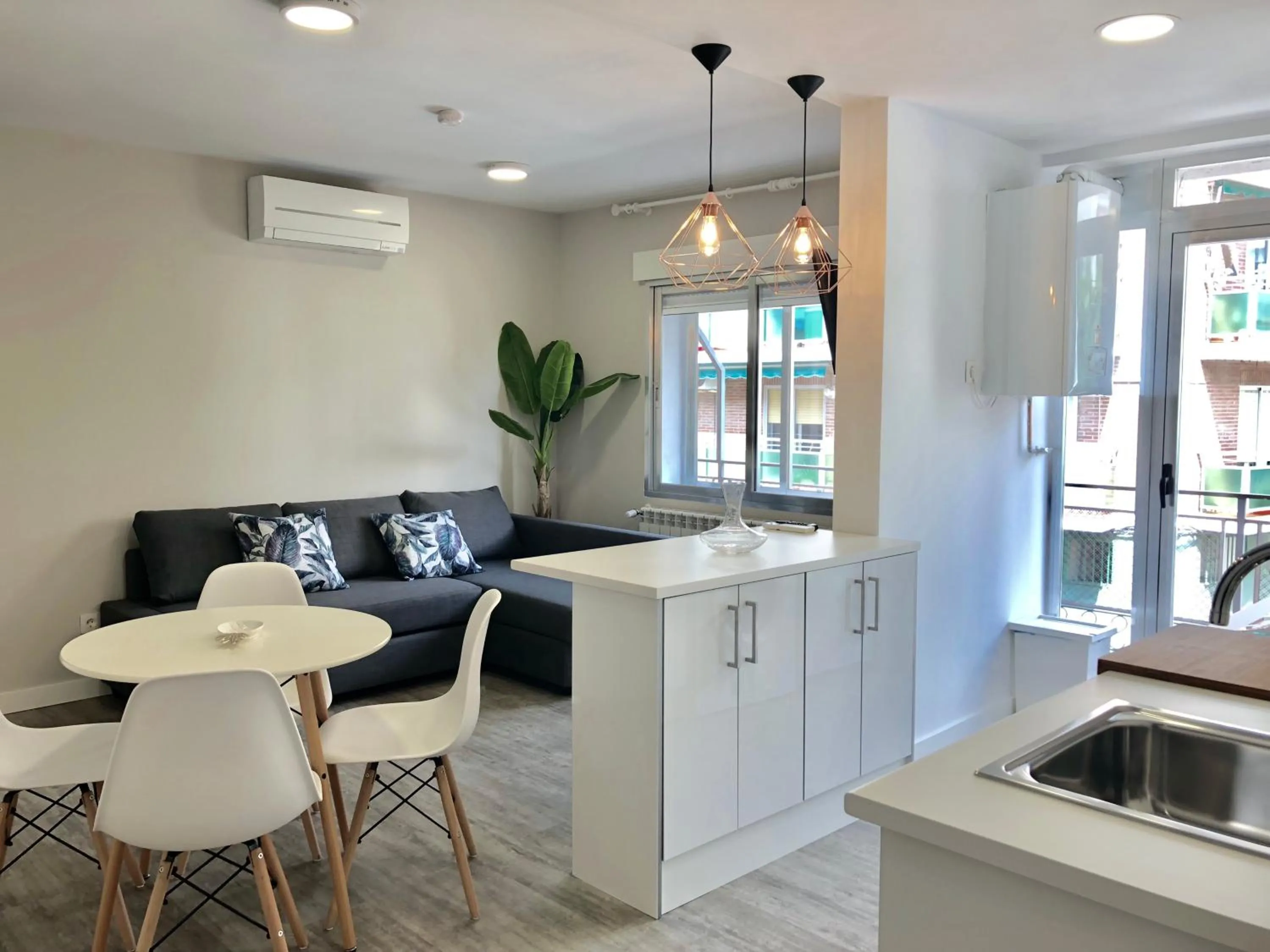 Plaza 5 Apartments Carabanchel