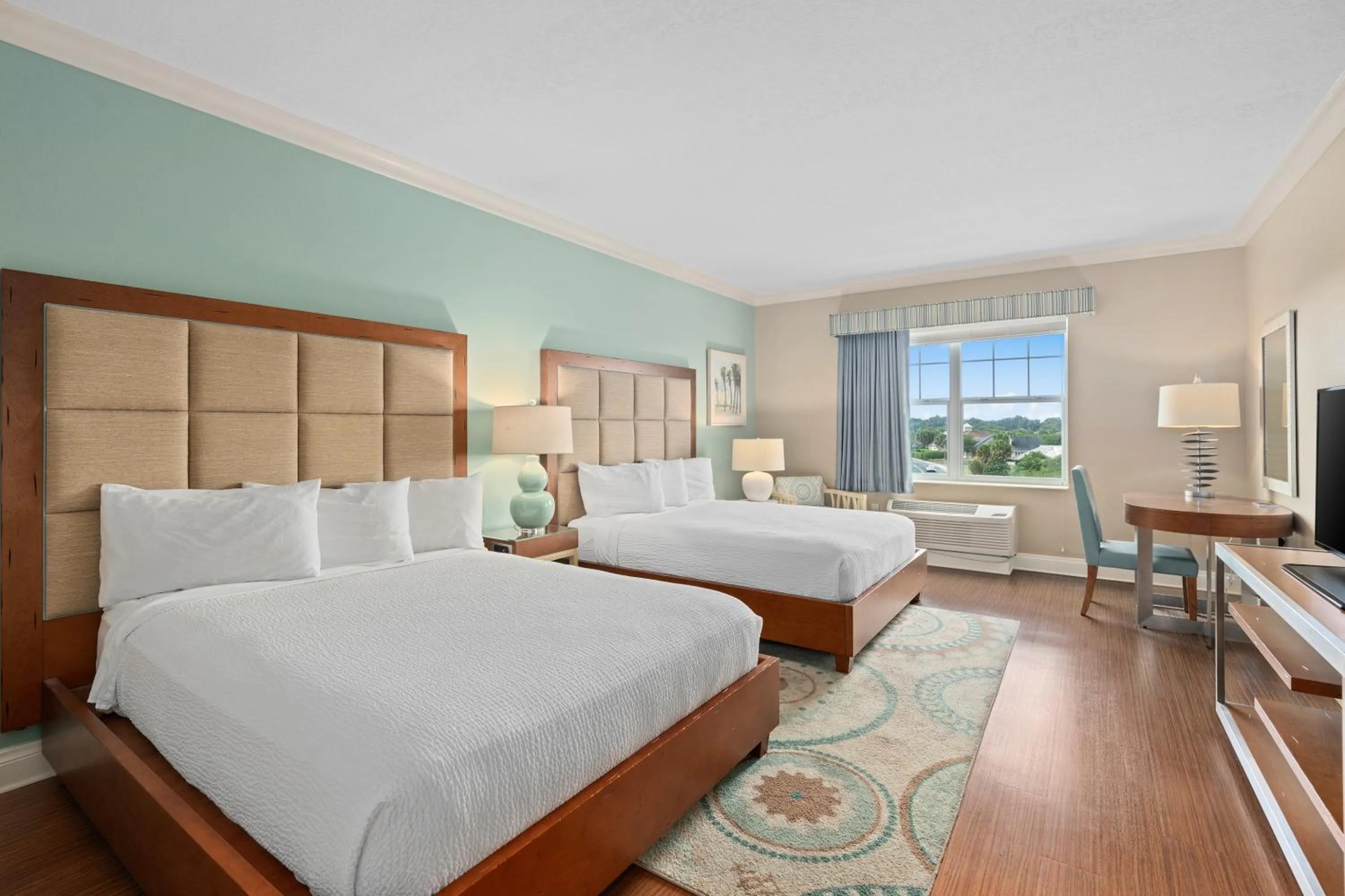 Bedroom, Bed in The Waterfront Inn