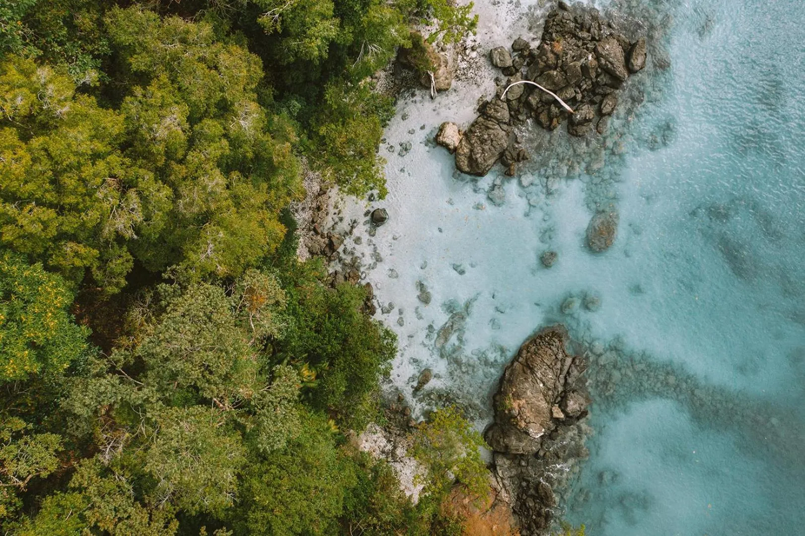 Natural landscape in Parador Nature Resort and Spa