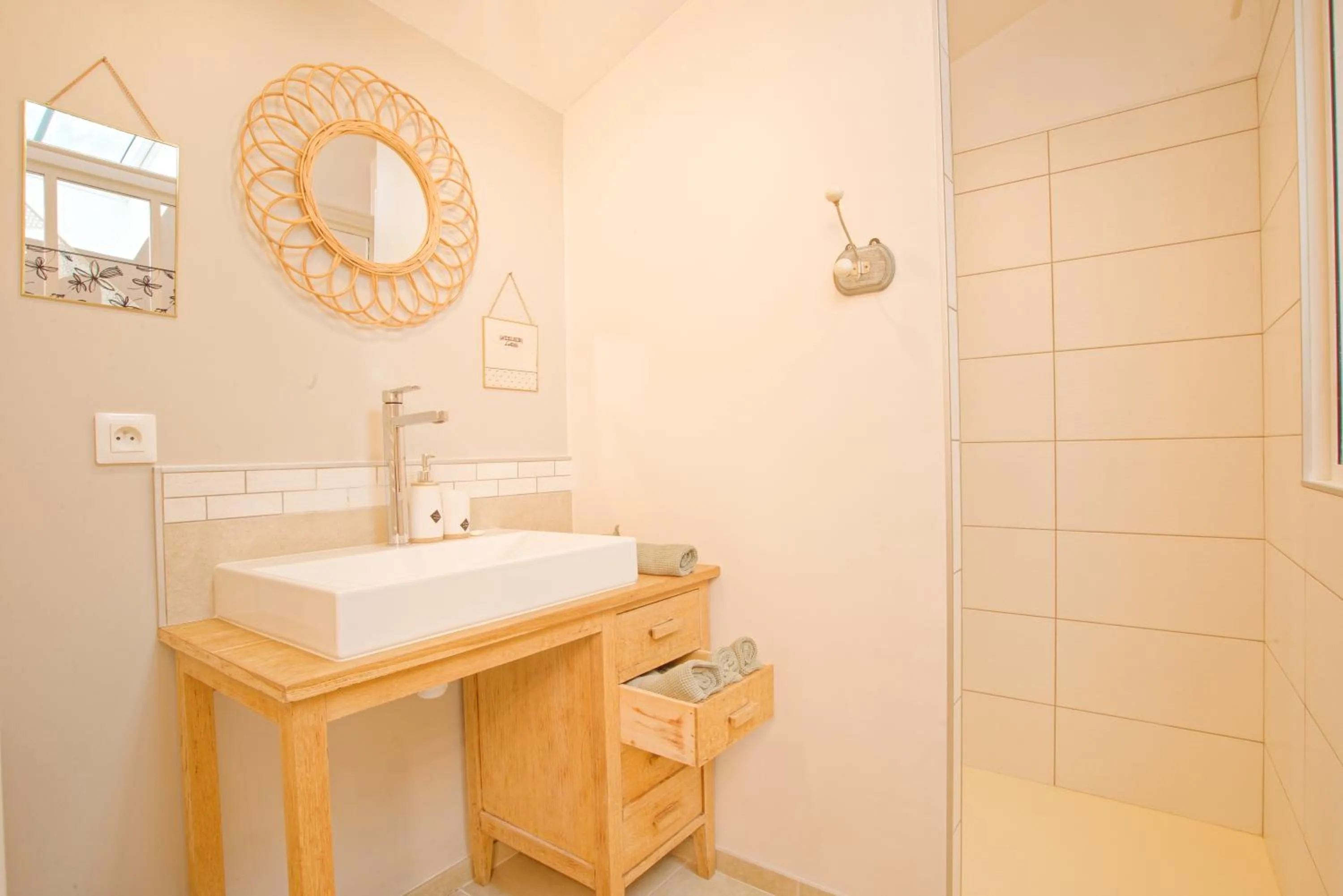 Bathroom in La Belle lurette