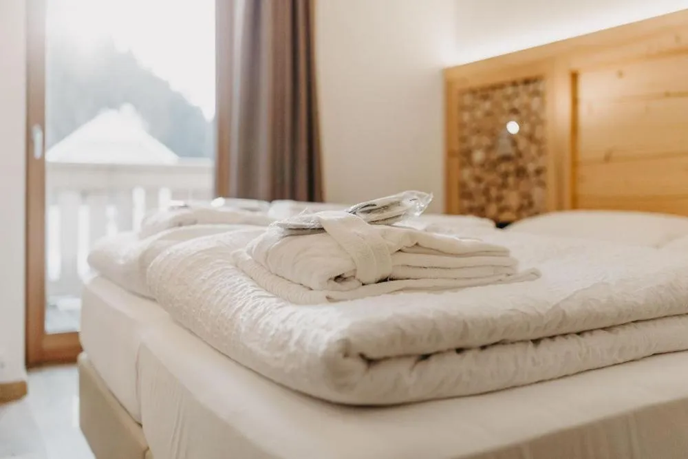 Photo of the whole room, Bed in Hotel Aurai