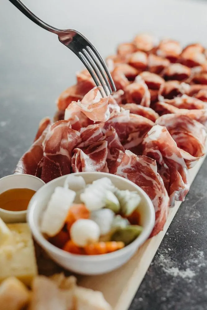 Restaurant/places to eat in Hotel Aurai