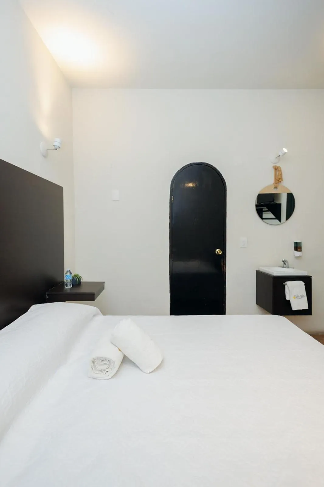 Photo of the whole room, Bed in Hotel Allende Morelia