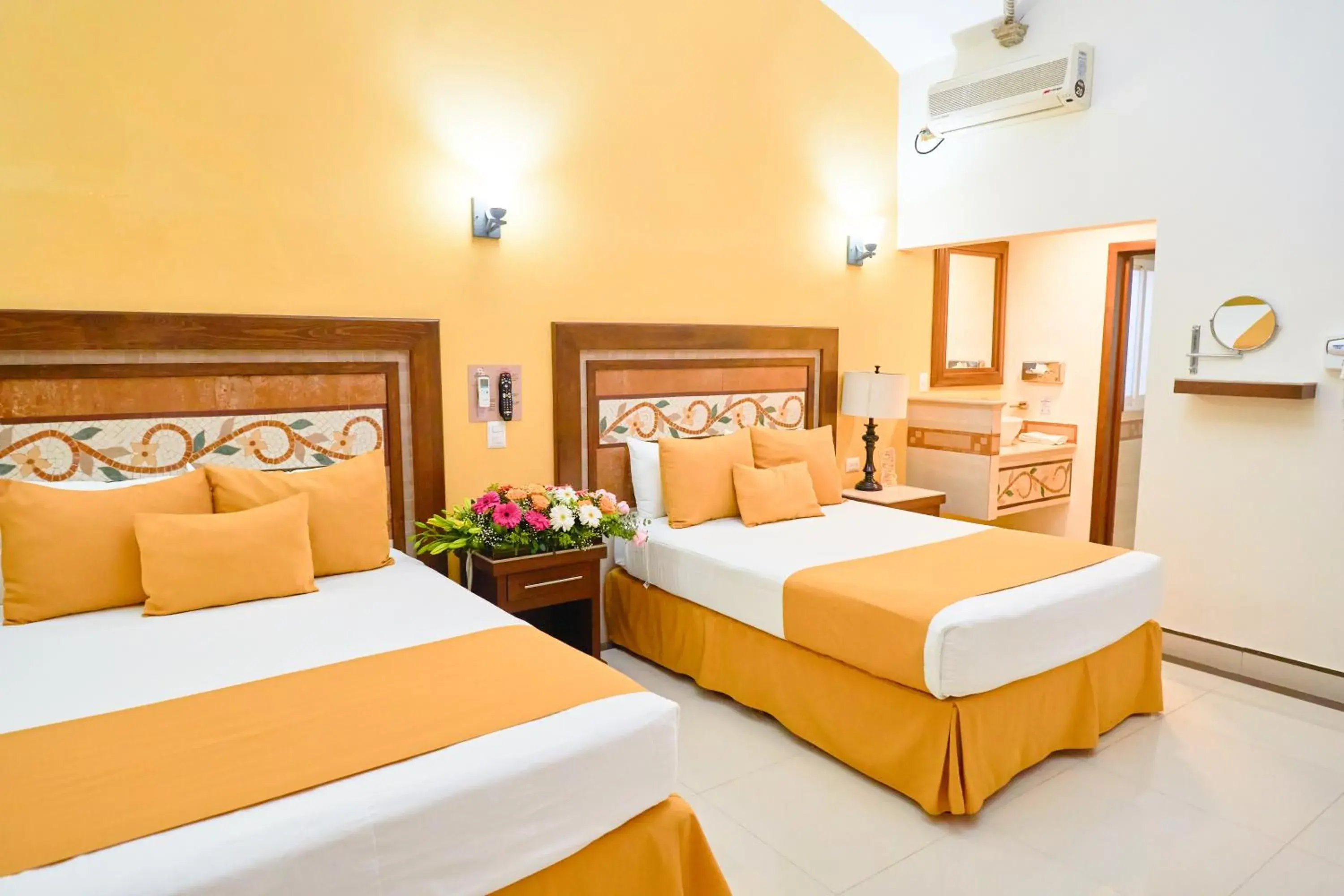 Triple Room in Centro Hotel Villa las Margaritas Triple Room in Centro Hotel Villa las Margaritas