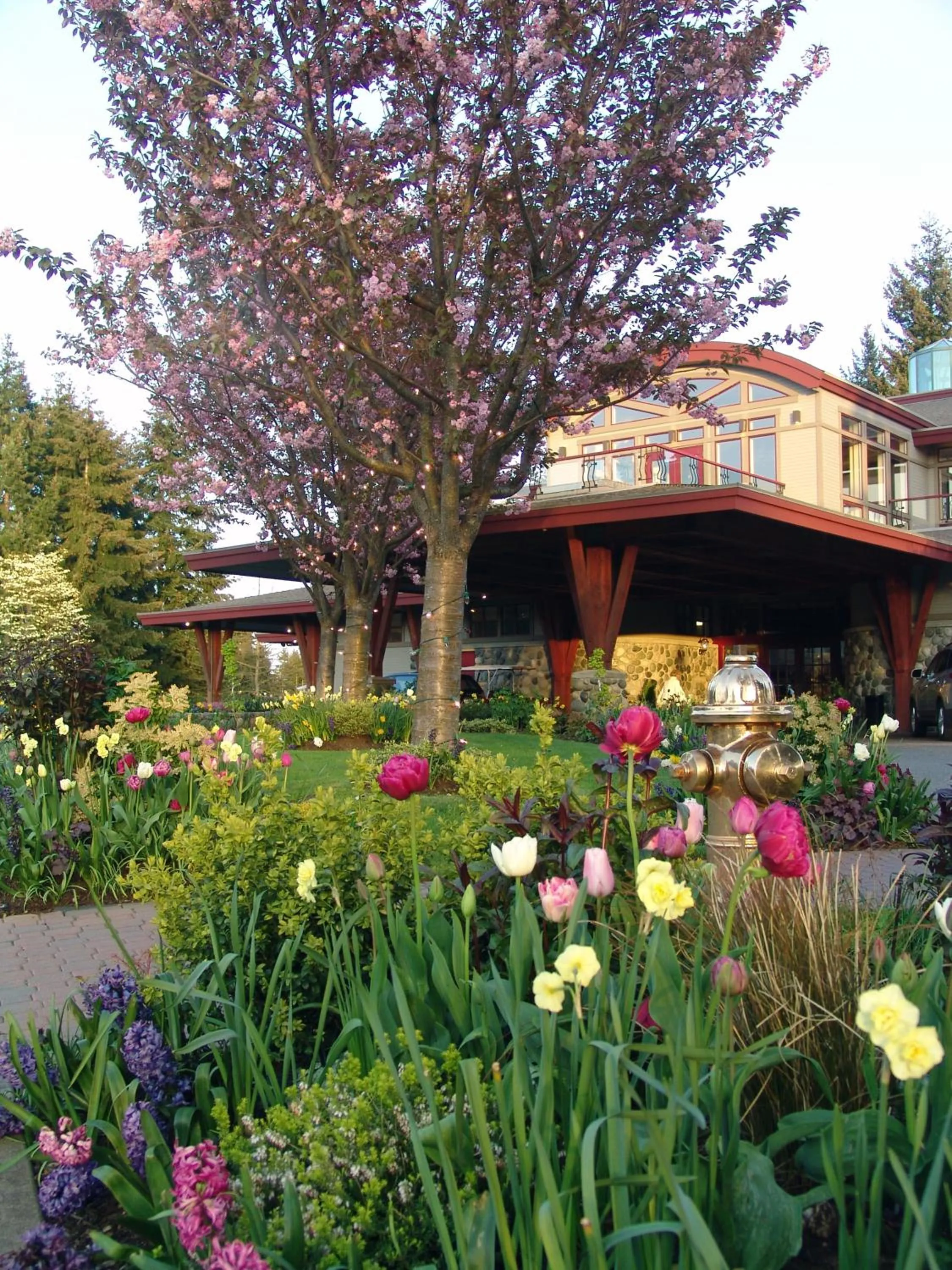 Facade/entrance in Crown Isle Resort & Golf Community