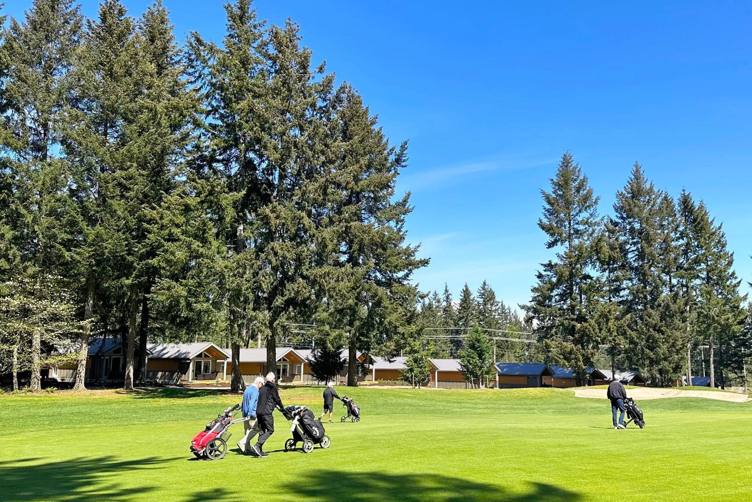 Golfcourse in Crown Isle Resort & Golf Community