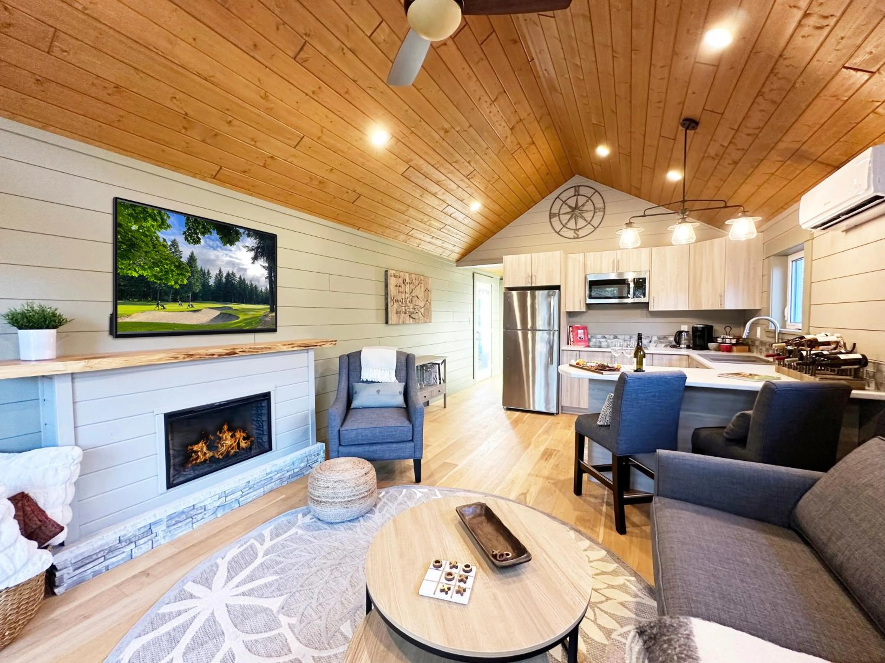 Living room in Crown Isle Resort & Golf Community