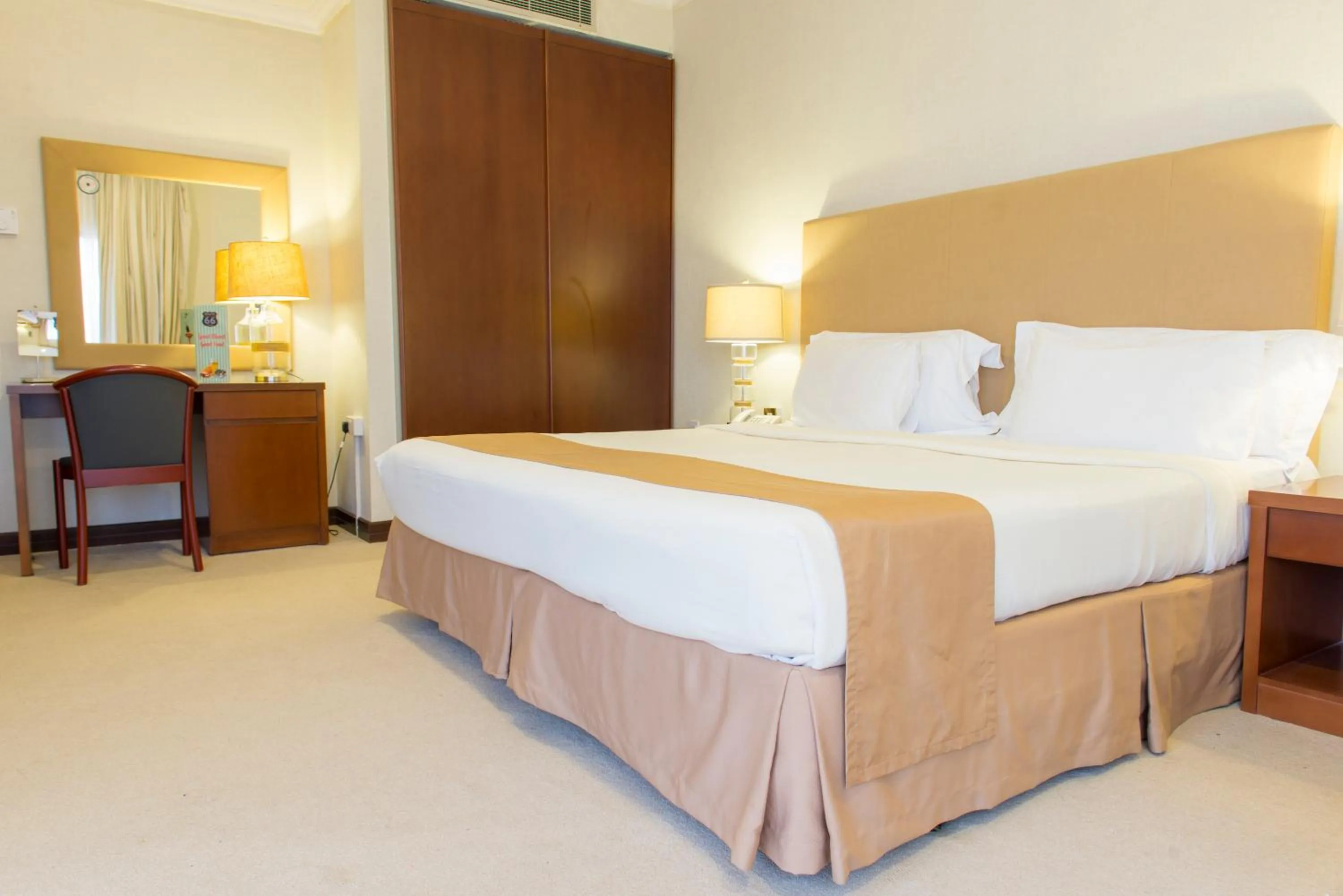 Photo of the whole room, Bed in Al Qurum Resort