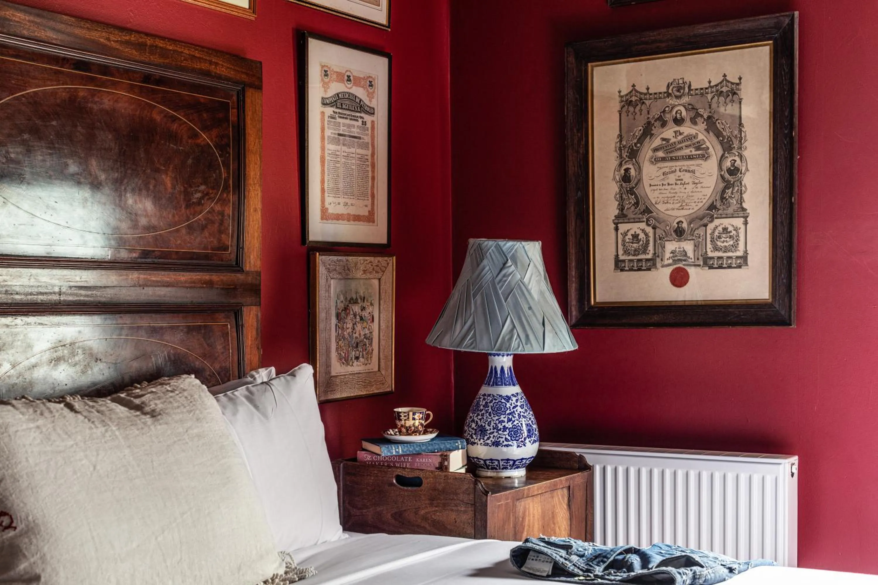 Bedroom, Bed in The Corinda Collection