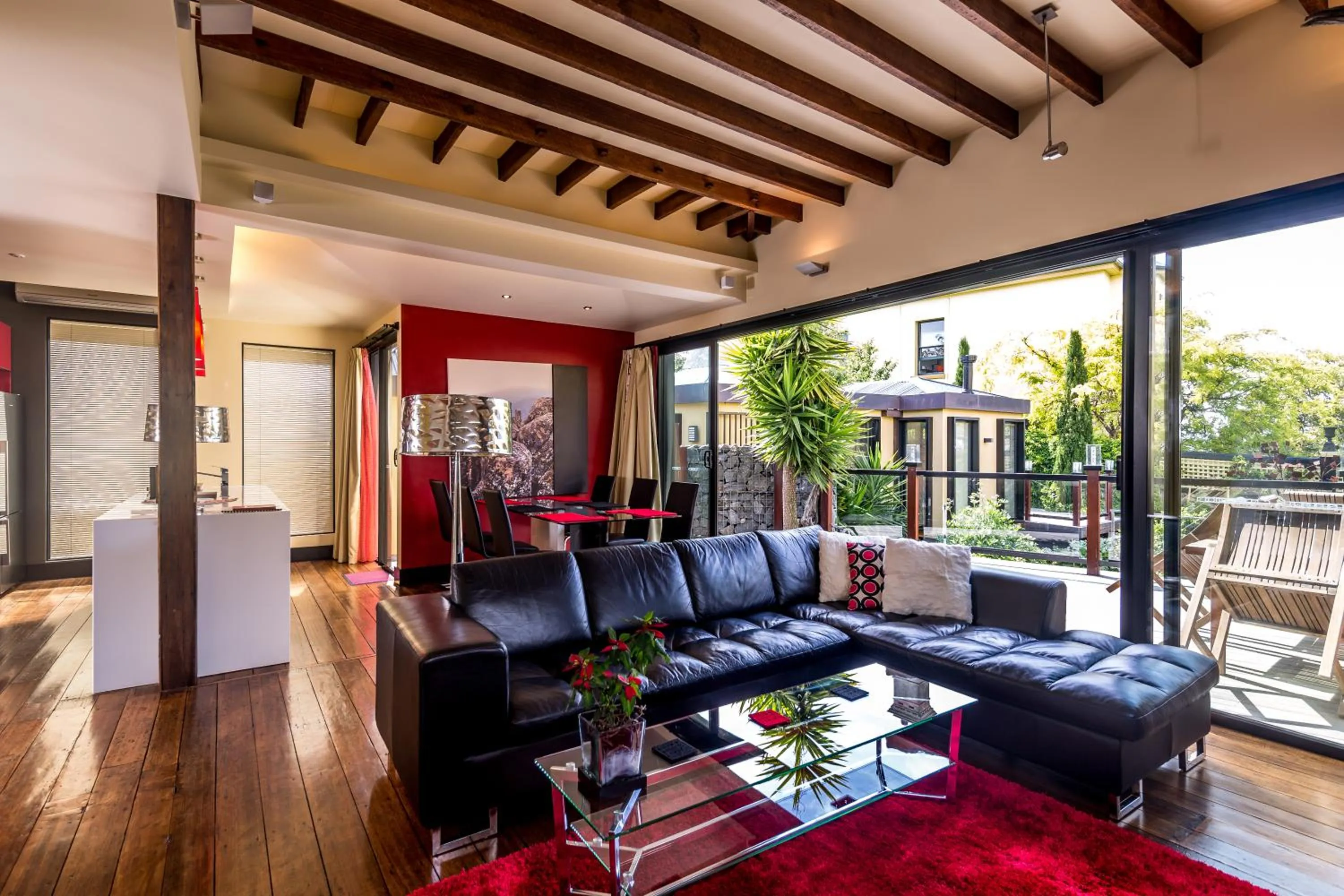 Living room in Corinda Contemporary