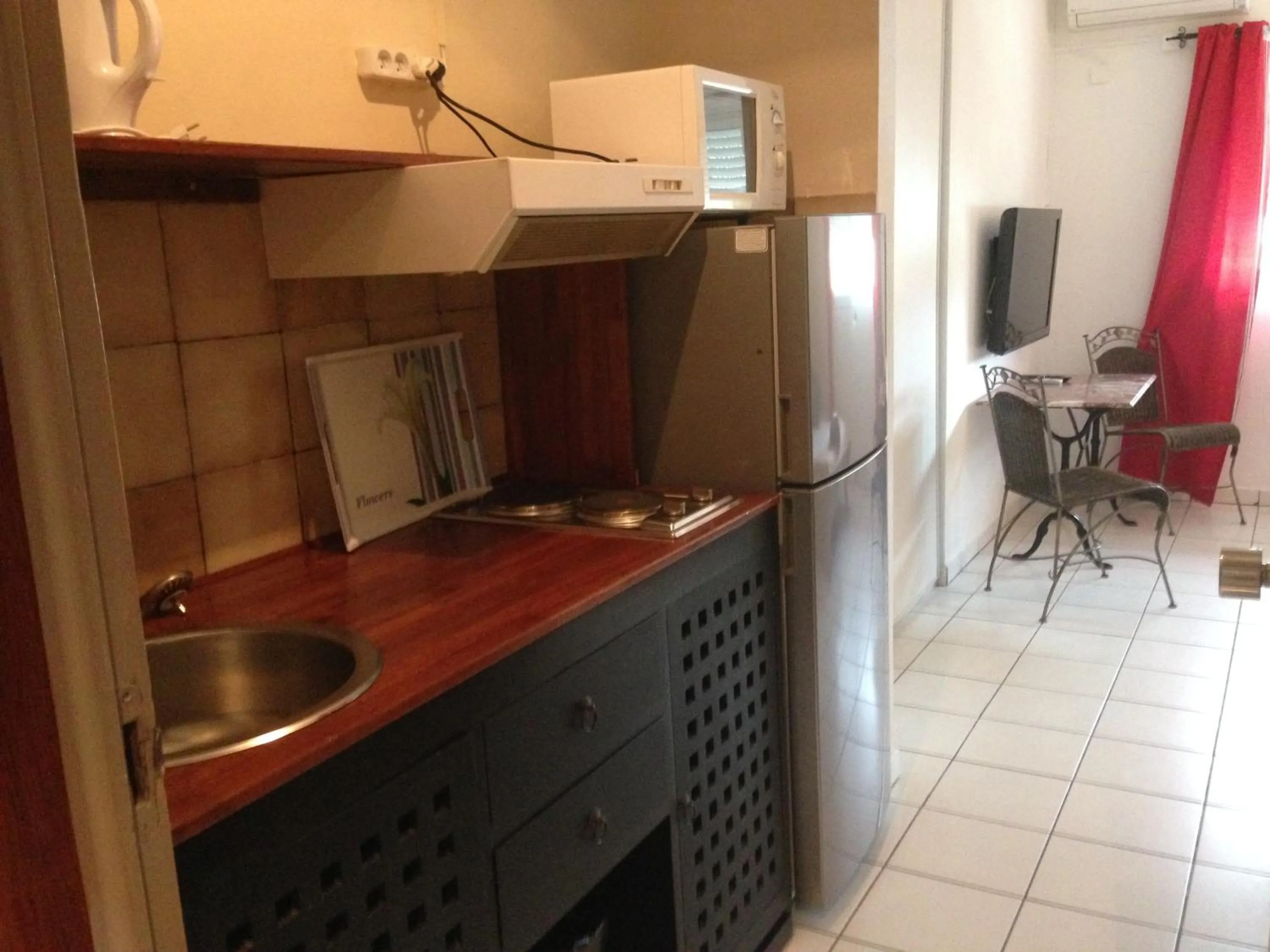 Kitchen or kitchenette in Résidence Marina Beach