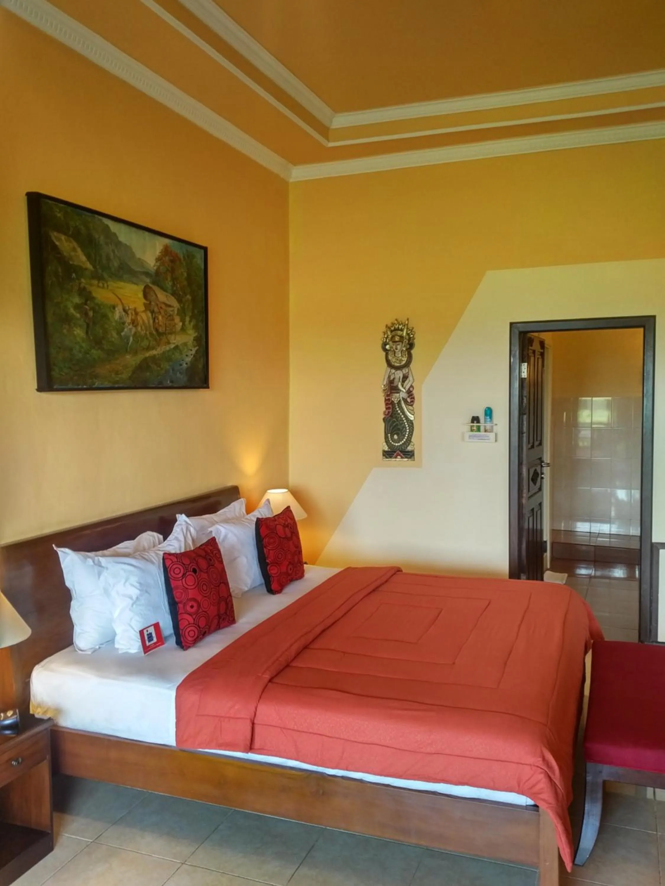 Bed in Bali Paradise Hotel Boutique Resort