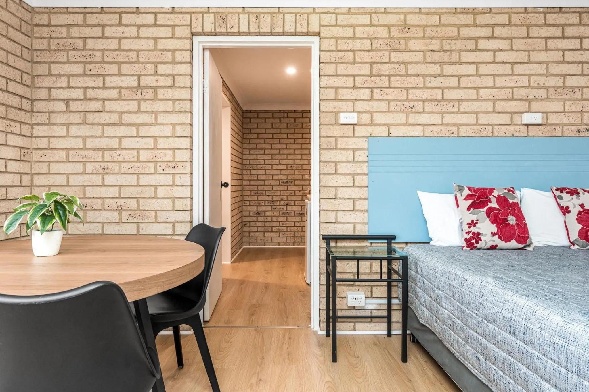 Bed in Lismore Wilson Motel