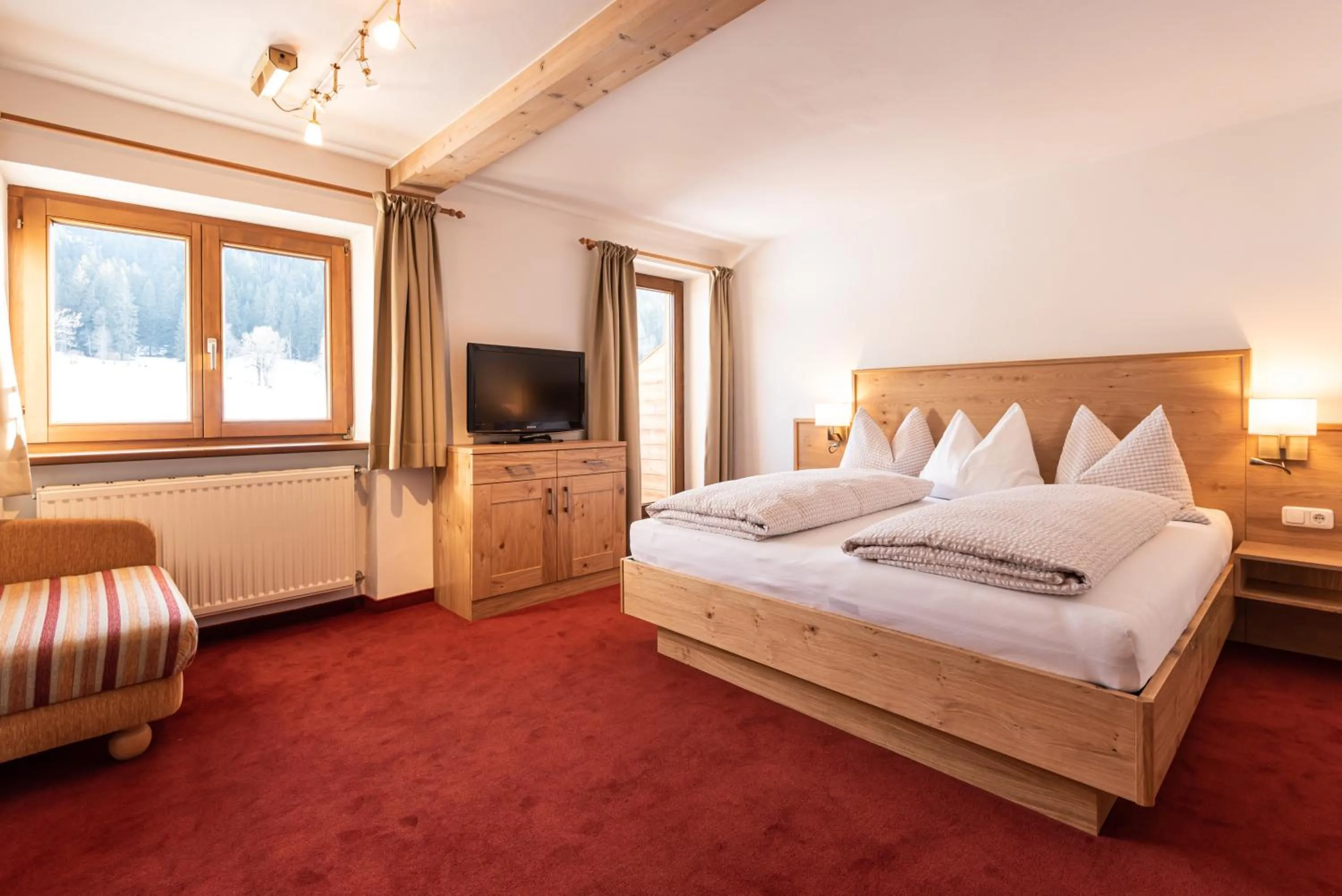 Bedroom, Bed in Apartments Foidl
